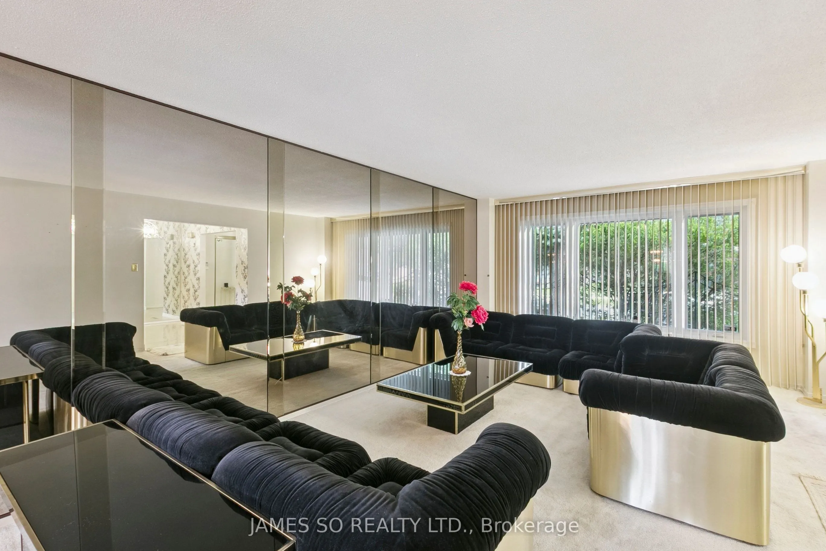 270 Huntsmill Boulevard