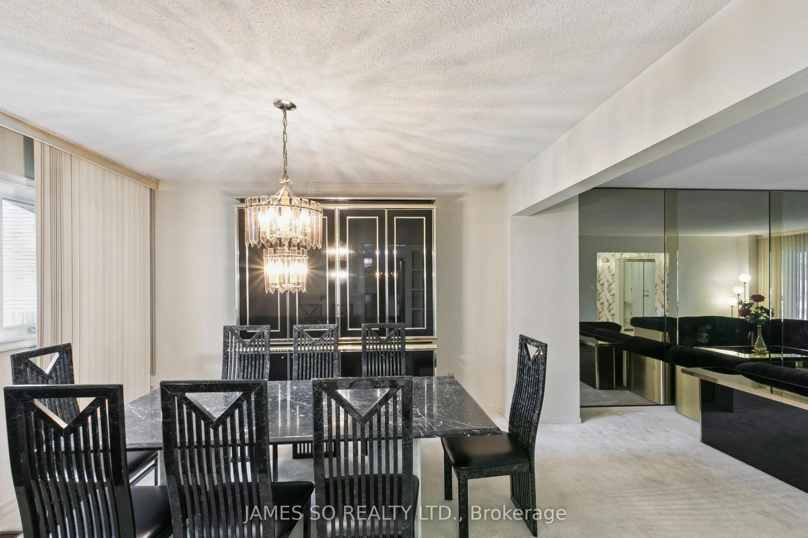 270 Huntsmill Boulevard