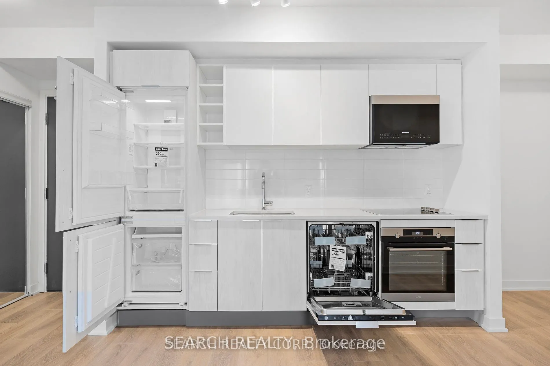 2033 Kennedy Road, #620