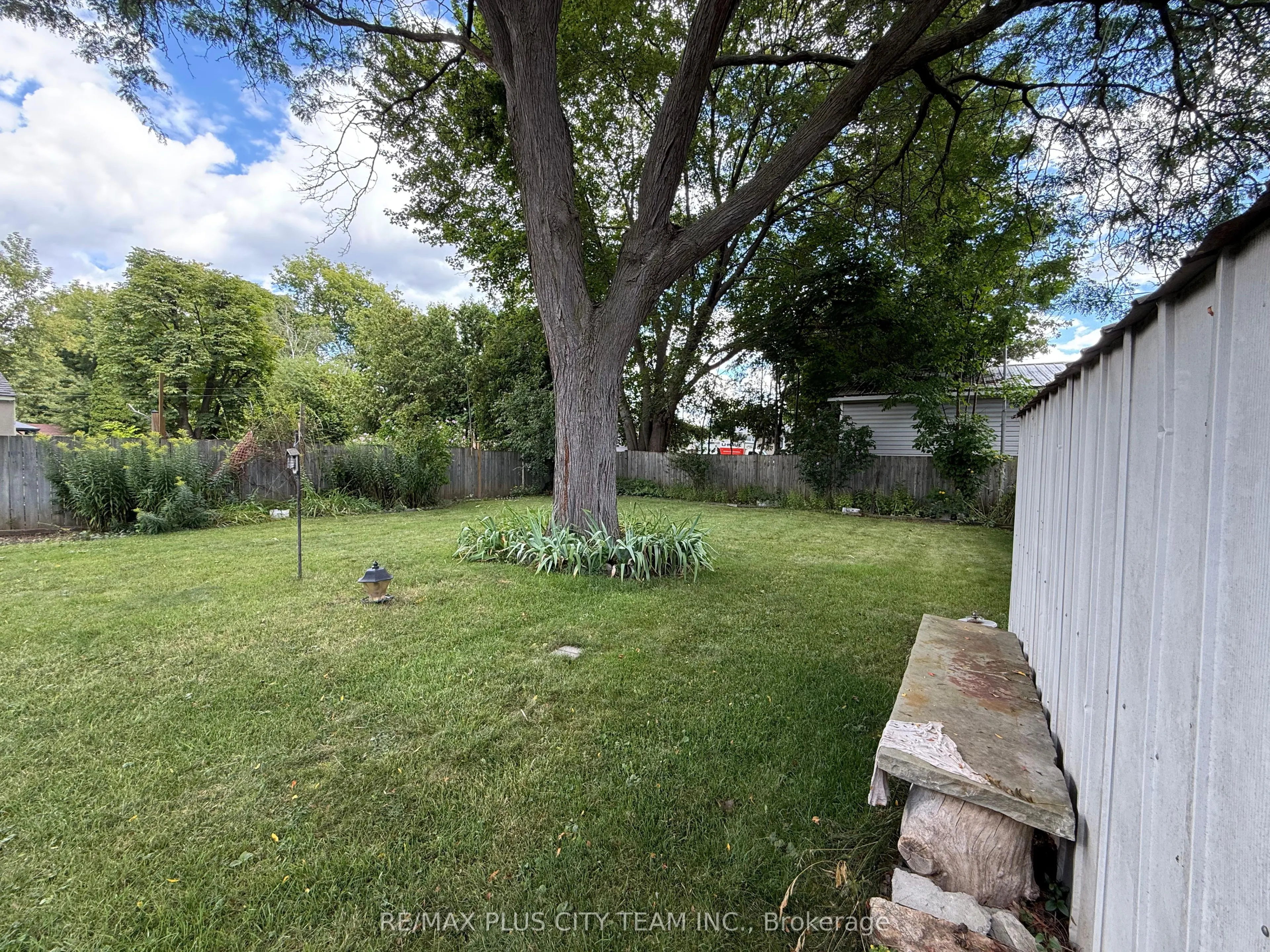 33 Windsor Drive