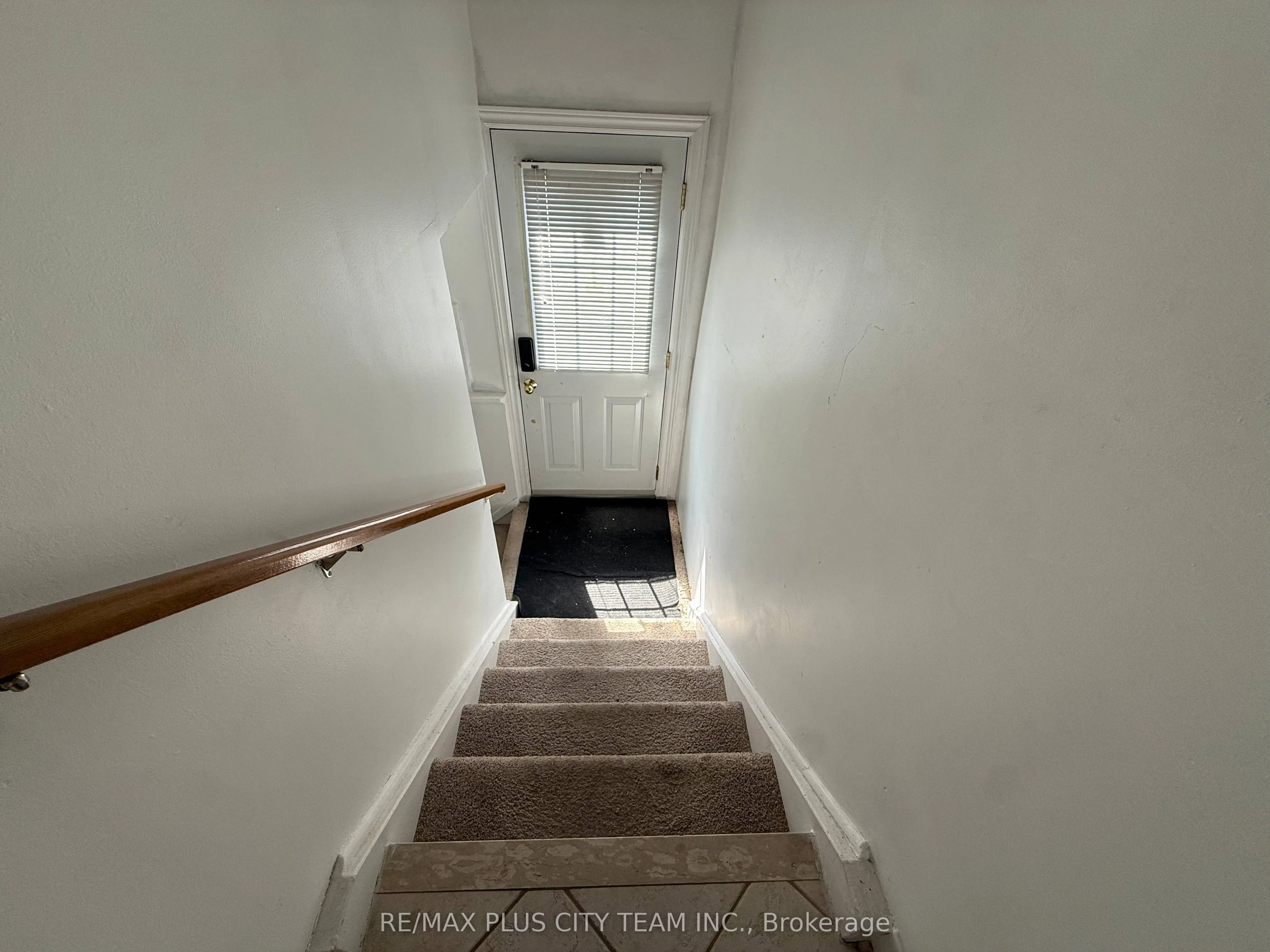 33 Windsor Drive