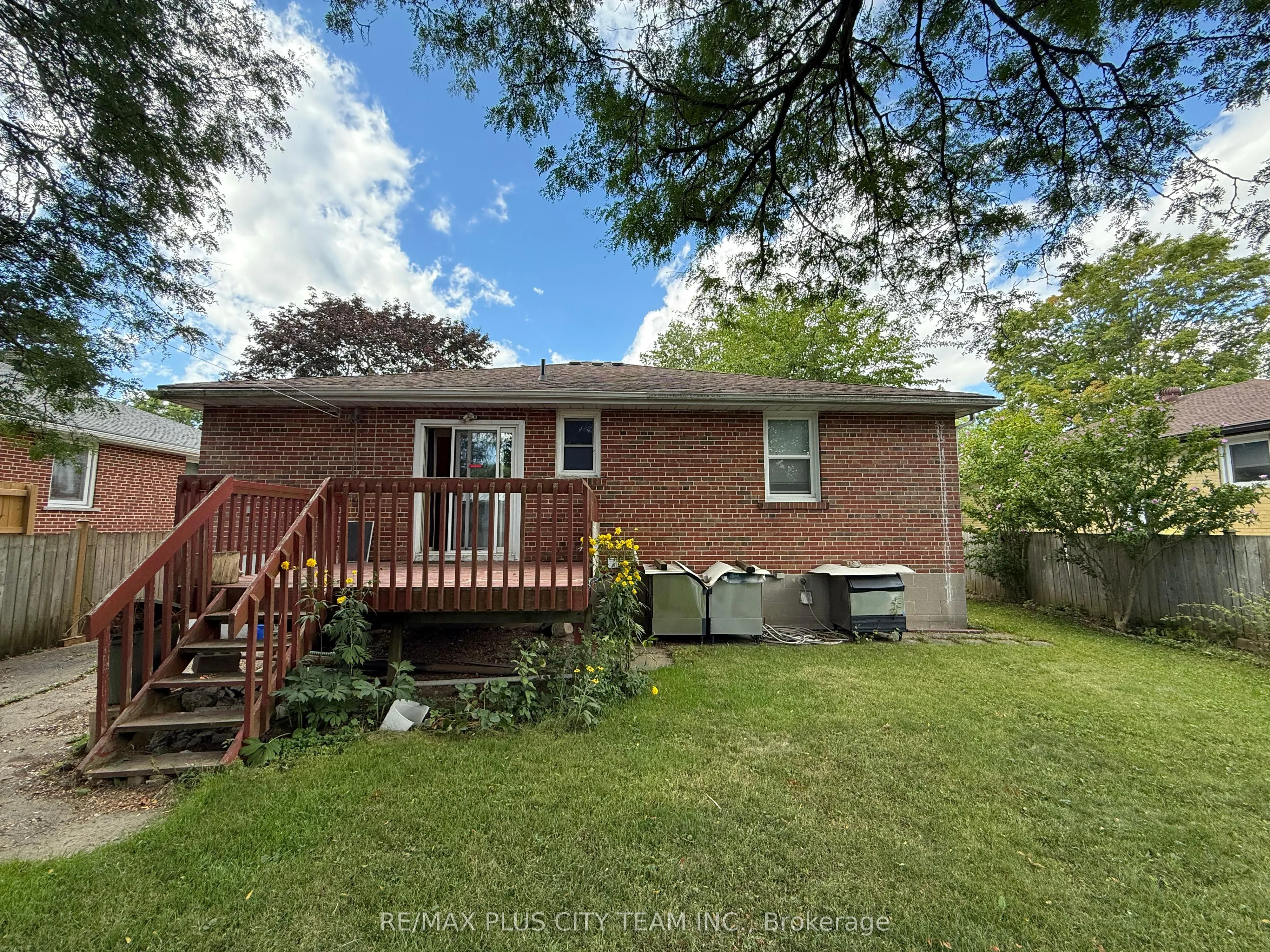 33 Windsor Drive