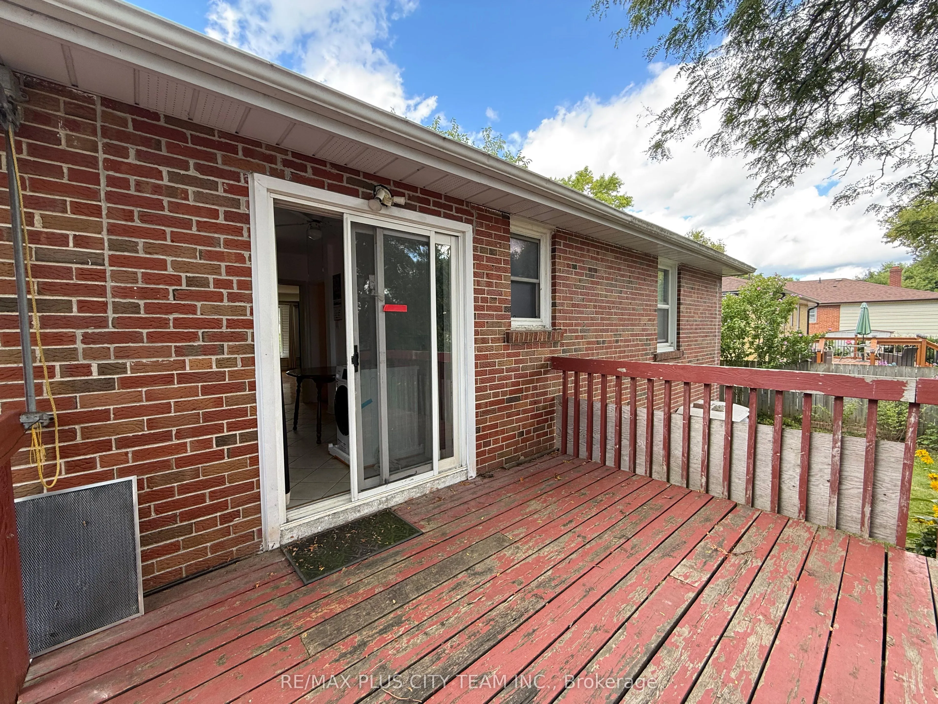 33 Windsor Drive