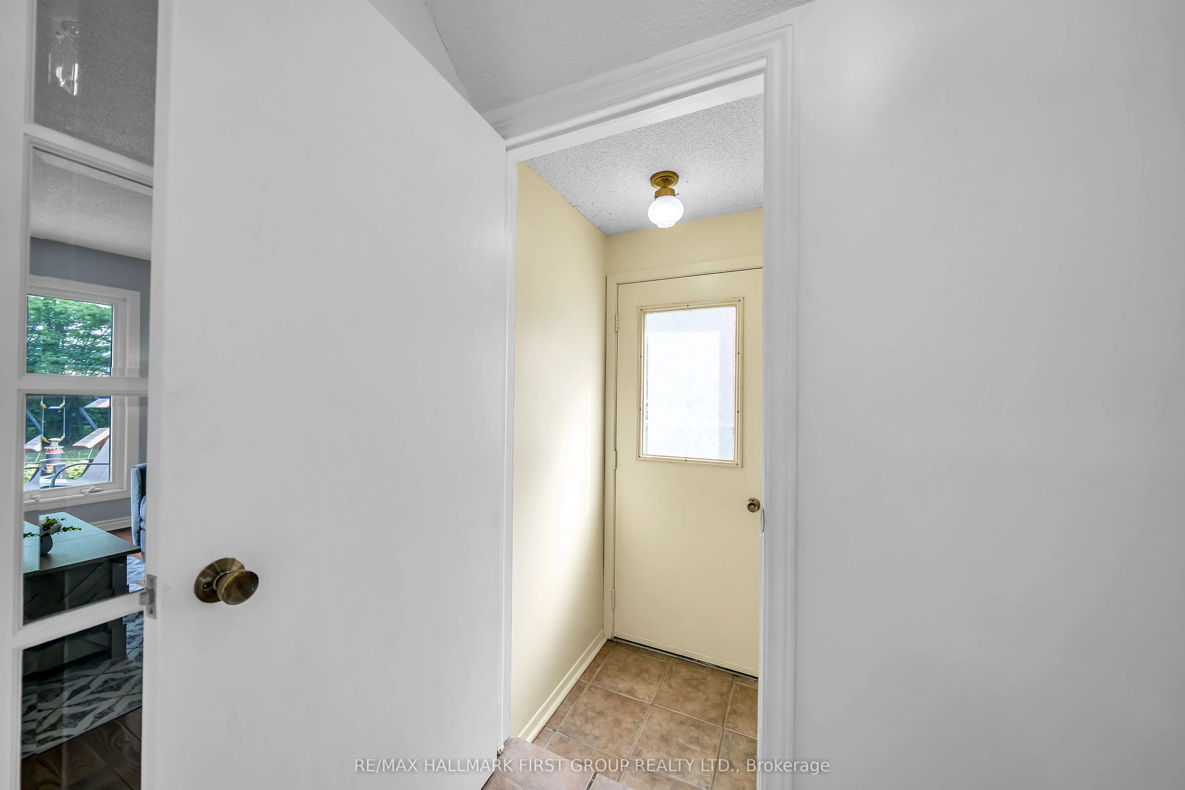 1138 Tanzer Court
