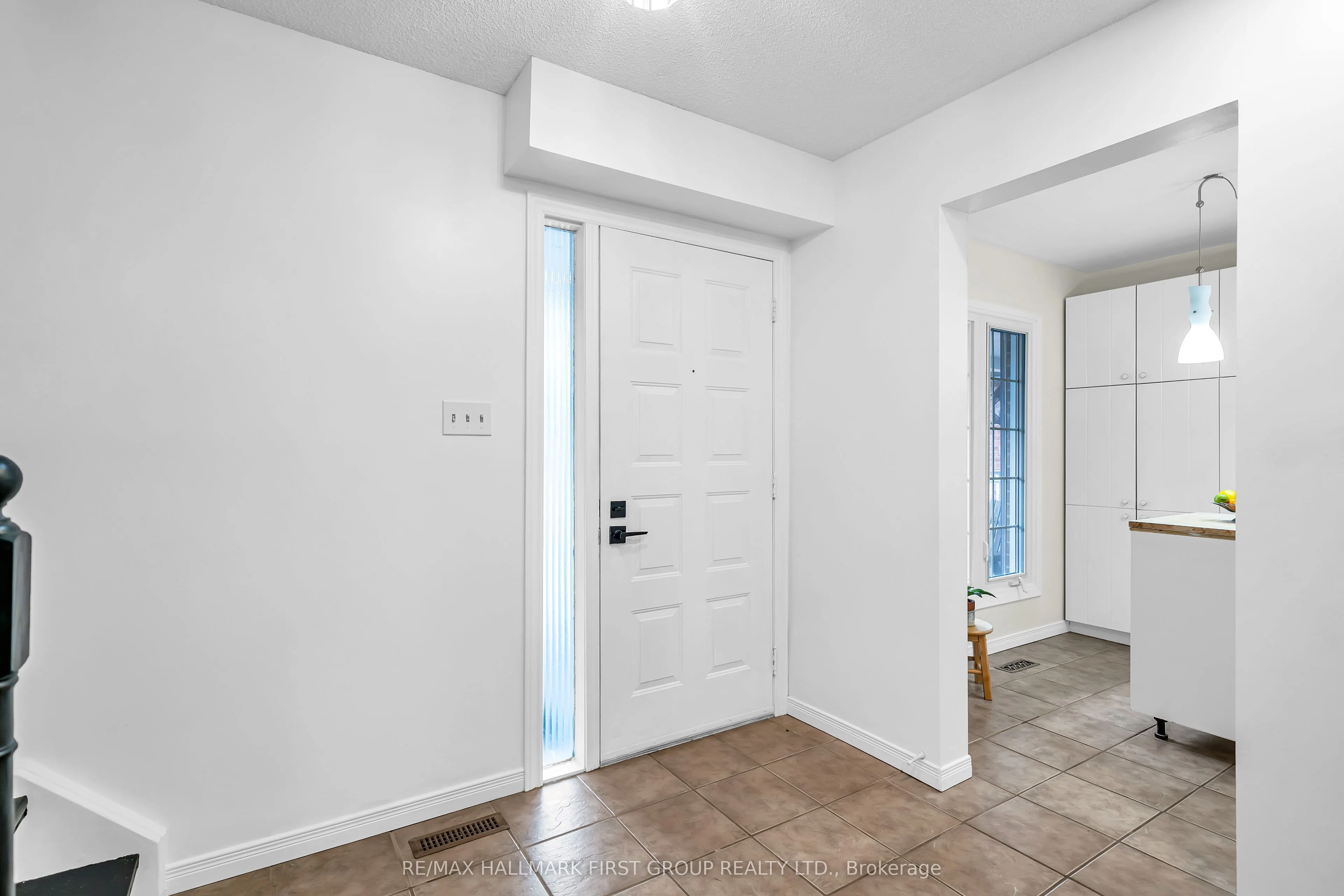 1138 Tanzer Court