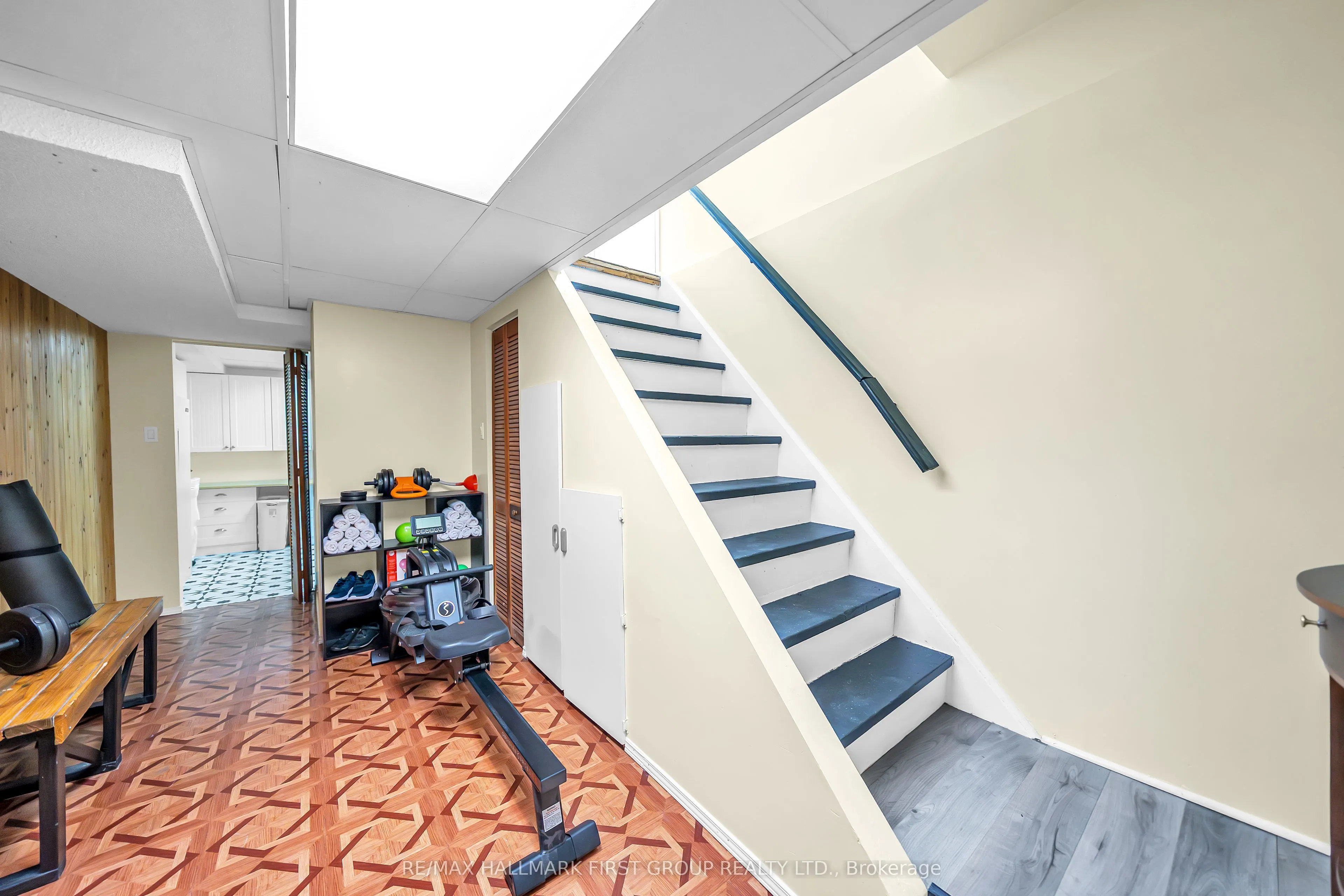 1138 Tanzer Court