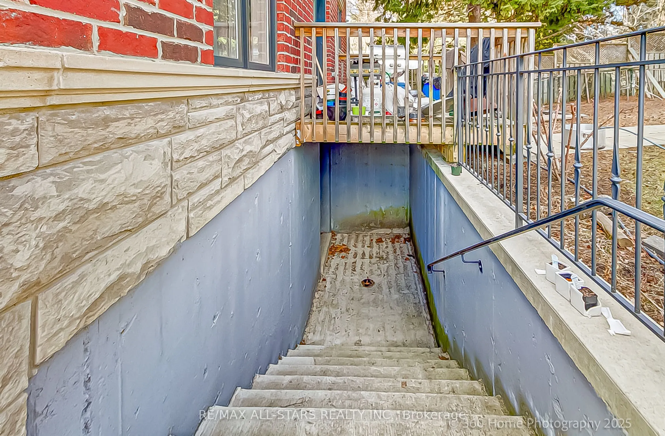 159 Harewood Avenue