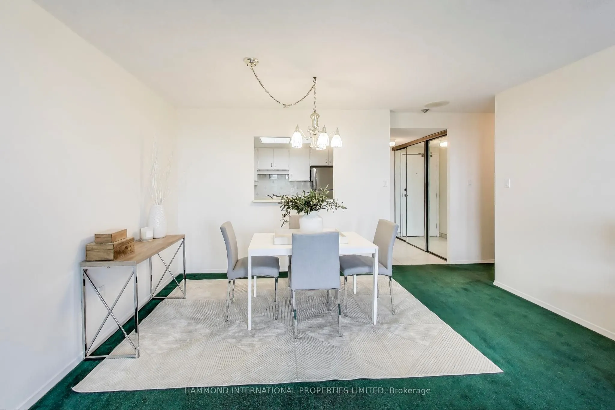 10 Dean Park Road, #416