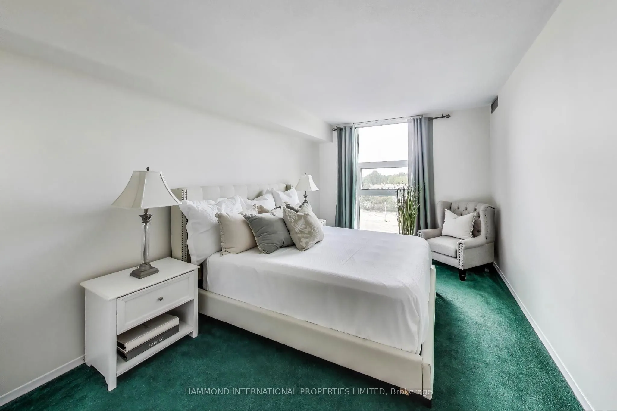 10 Dean Park Road, #416