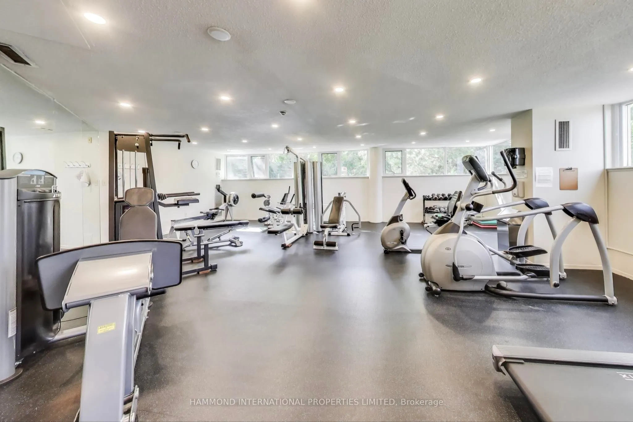 10 Dean Park Road, #416