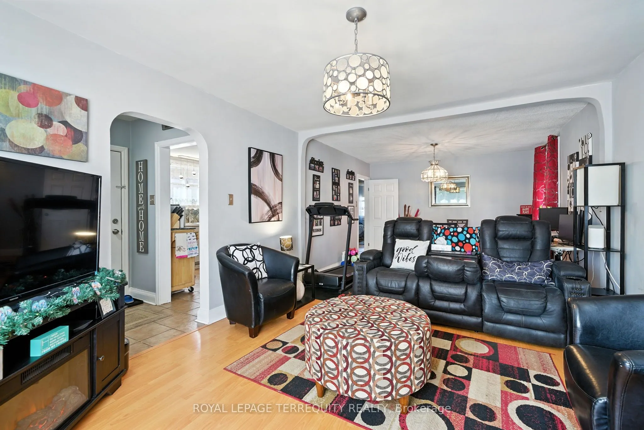 254 Cadillac Avenue S