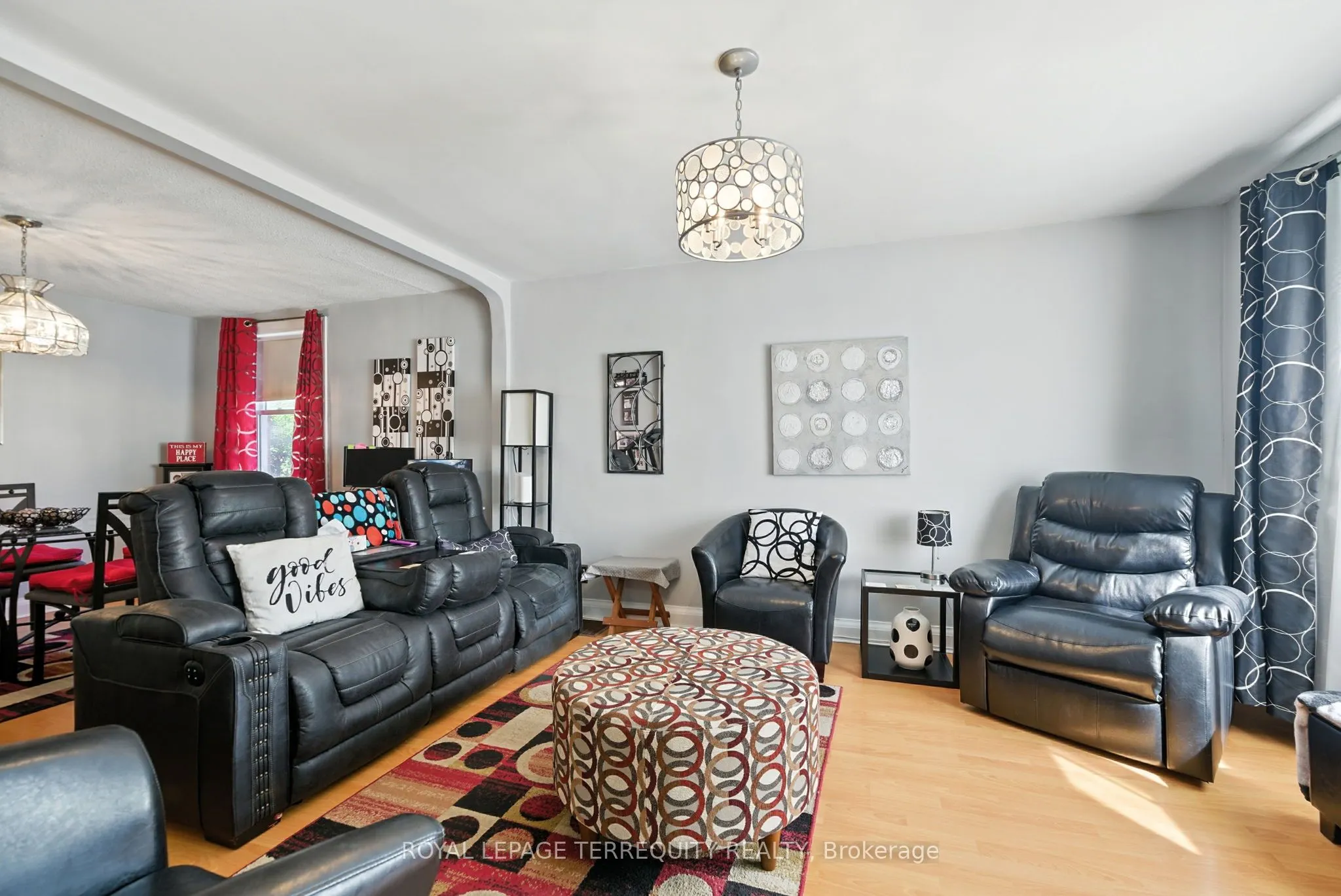254 Cadillac Avenue S