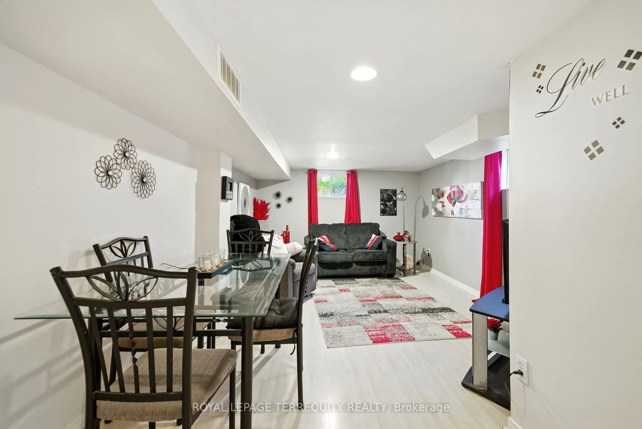 254 Cadillac Avenue S
