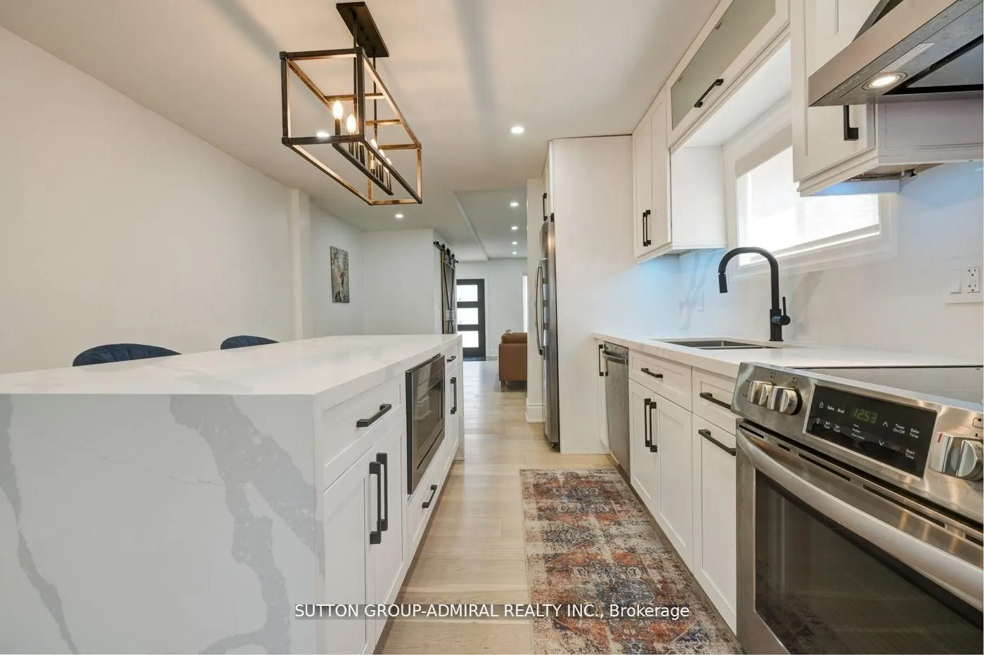 70 Carlaw Avenue, #Main & 2nd