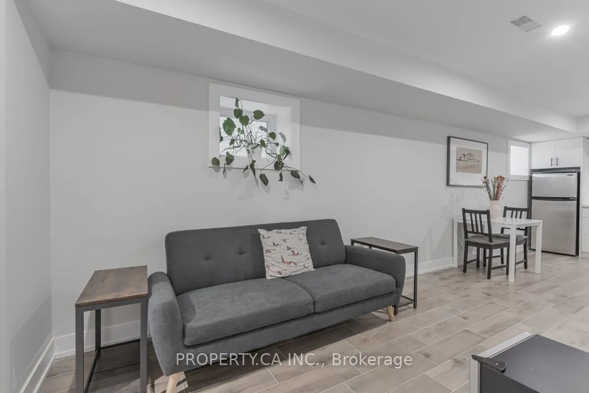 55 Glenshaw Crescent, #Basement