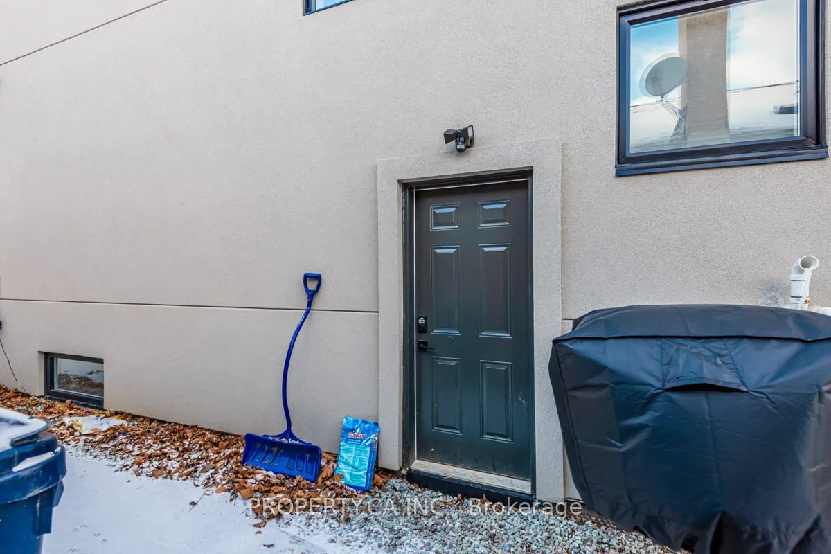 55 Glenshaw Crescent, #Basement