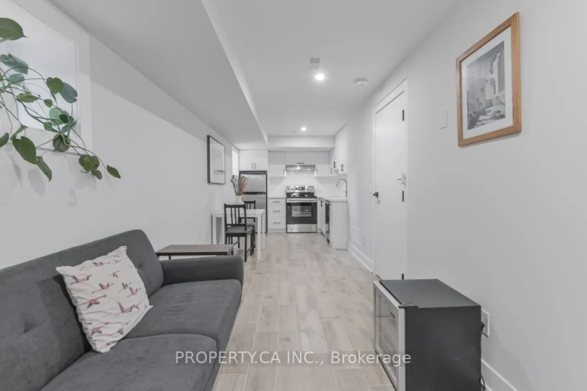 55 Glenshaw Crescent, #Basement