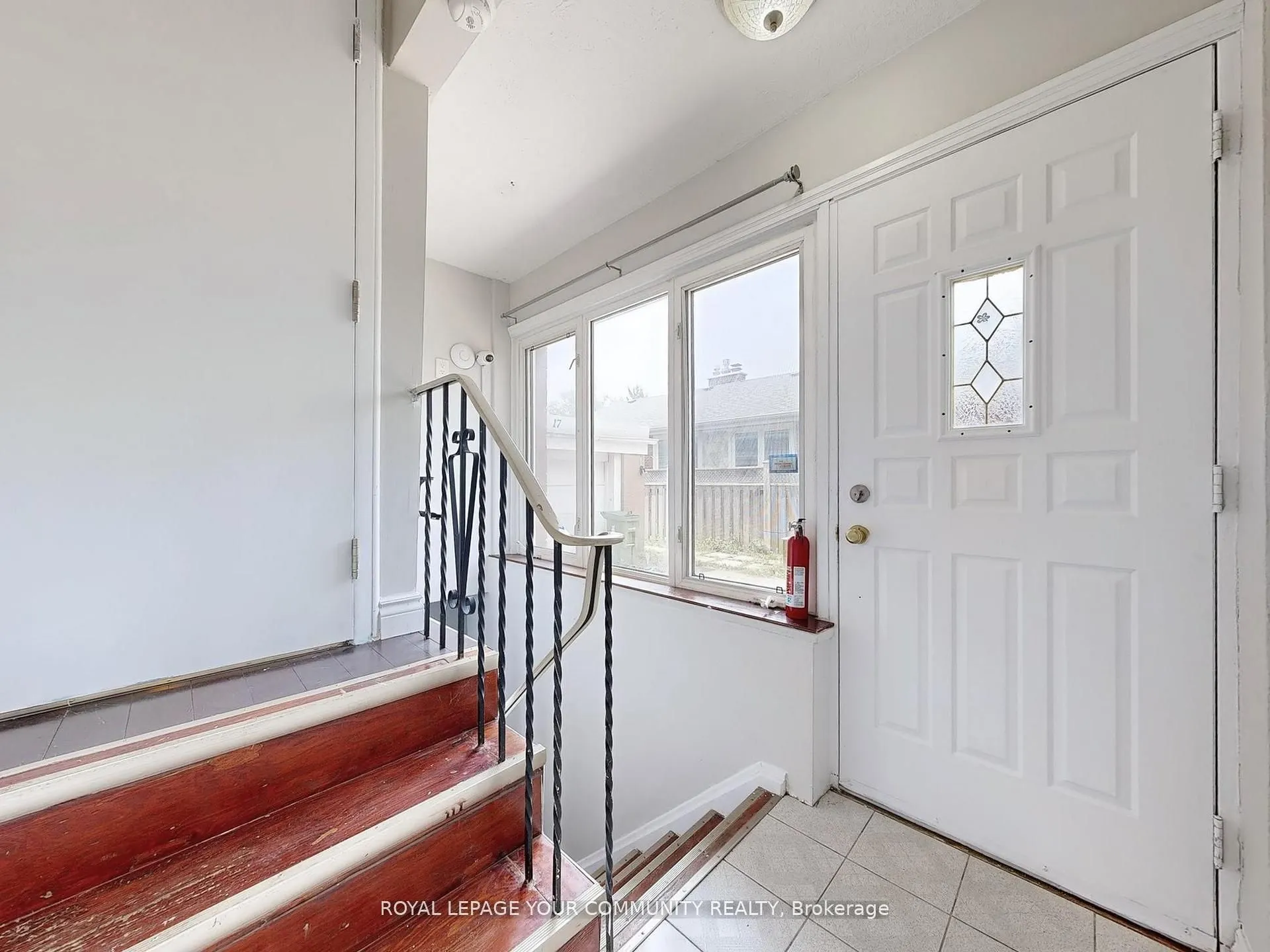 17 Dobbin Road, #main