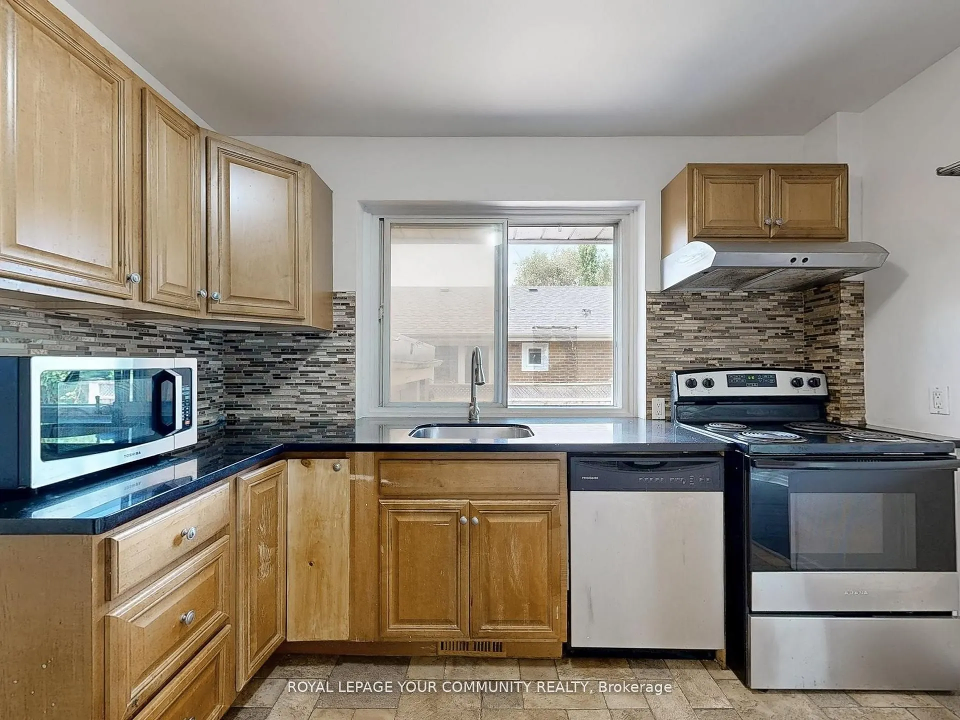 17 Dobbin Road, #main
