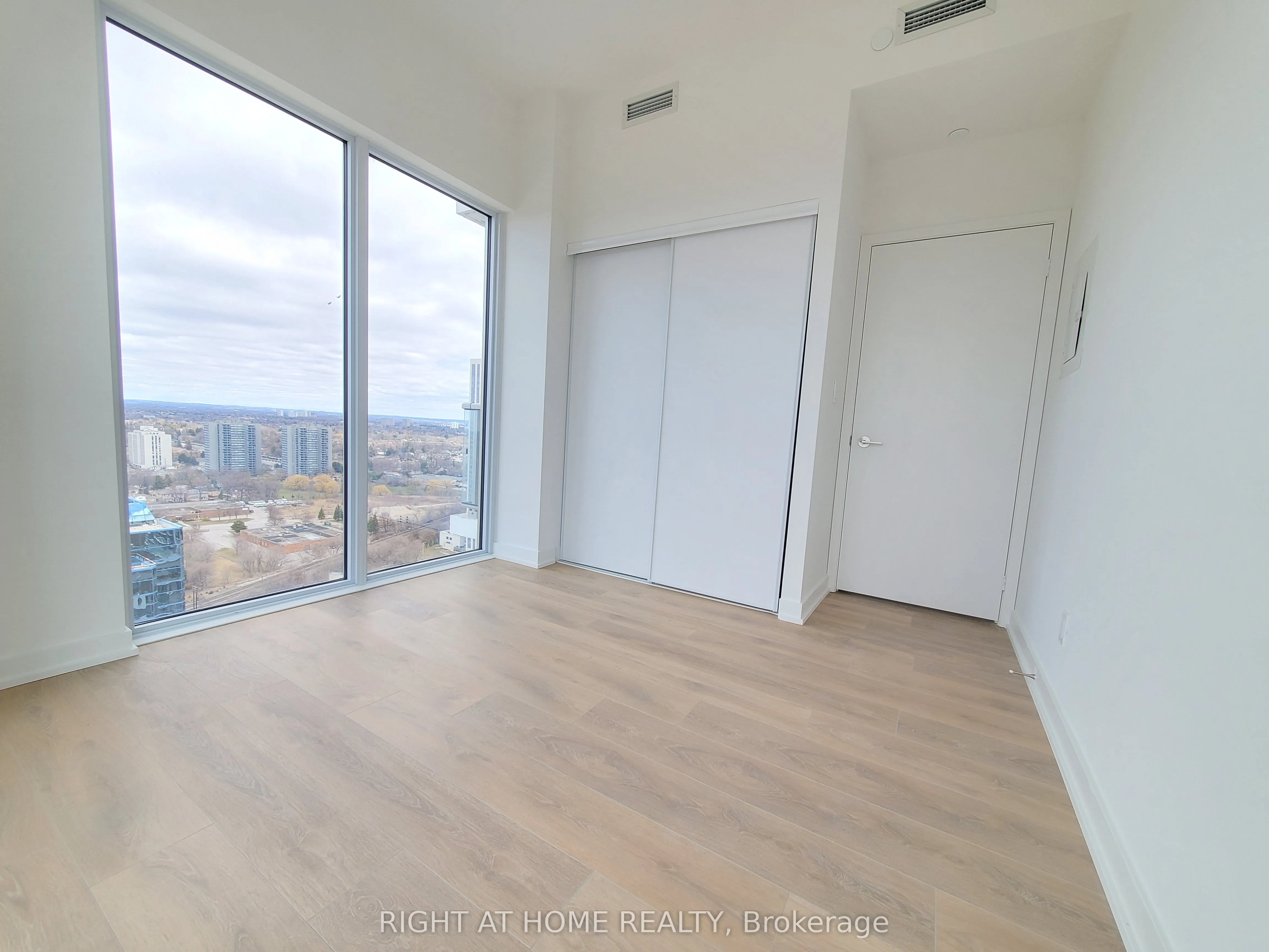 2031 Kennedy Road, #2917