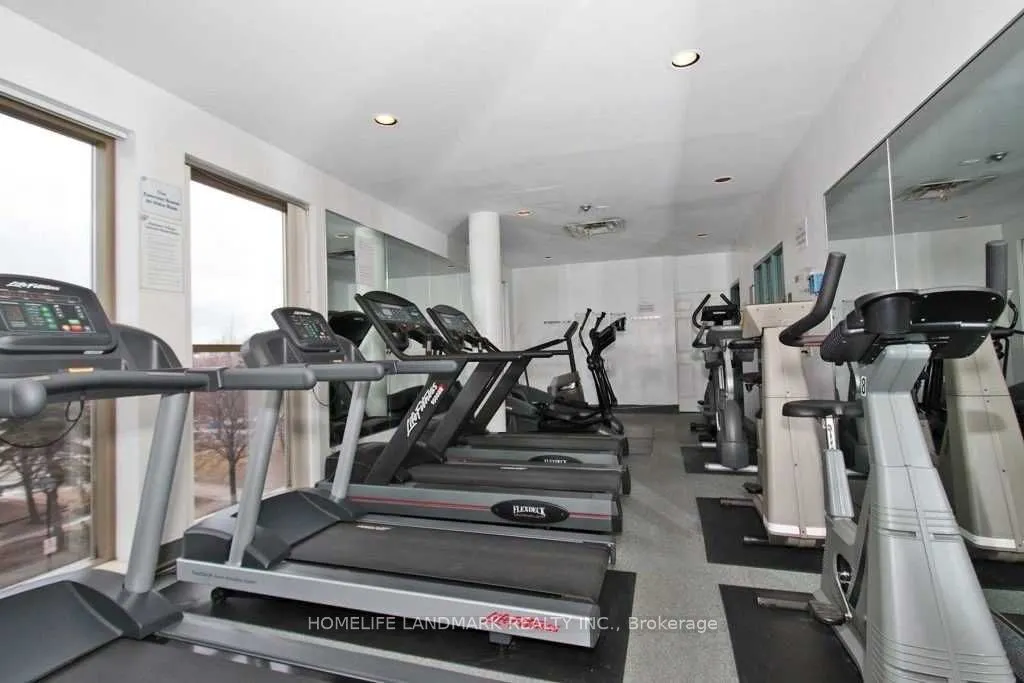 2460 Eglinton Avenue E, #901