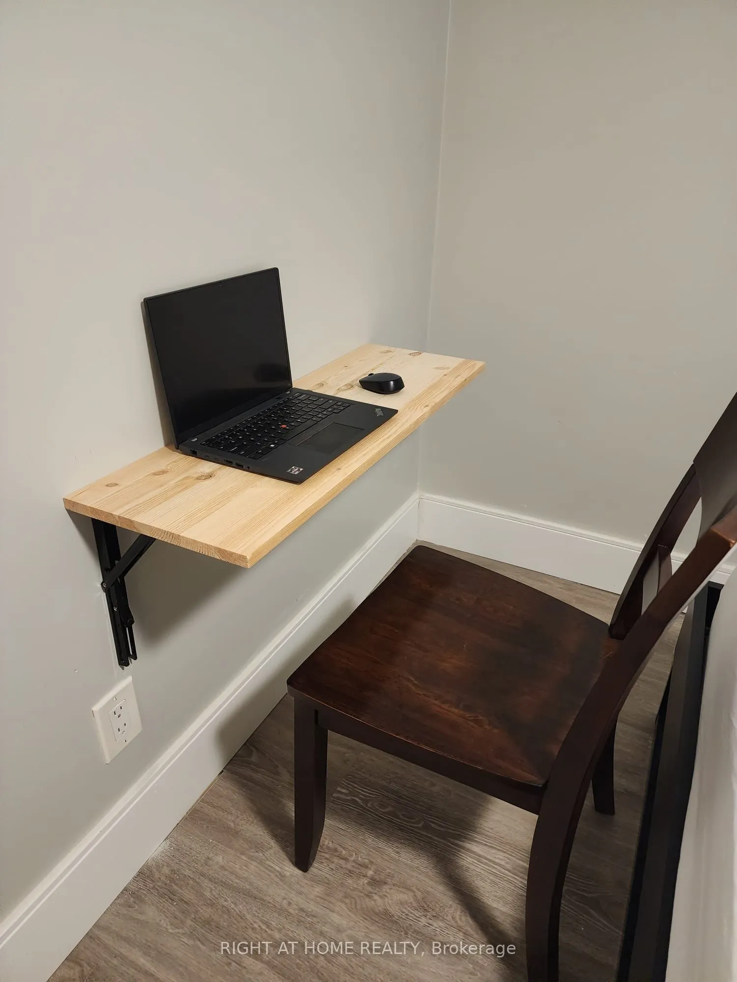 425 Cobblehill Drive, #Basement
