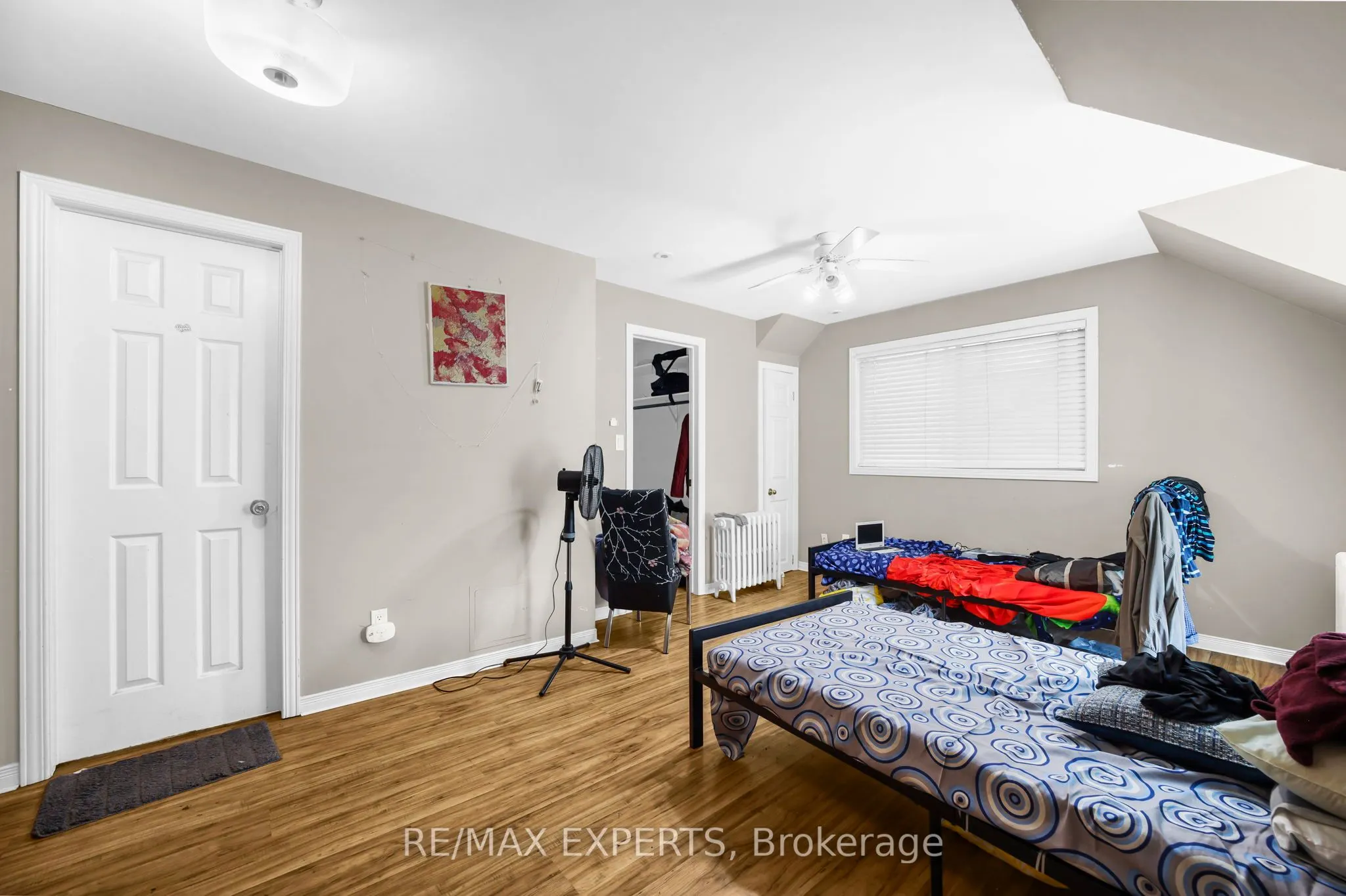 16 Bellehaven Crescent