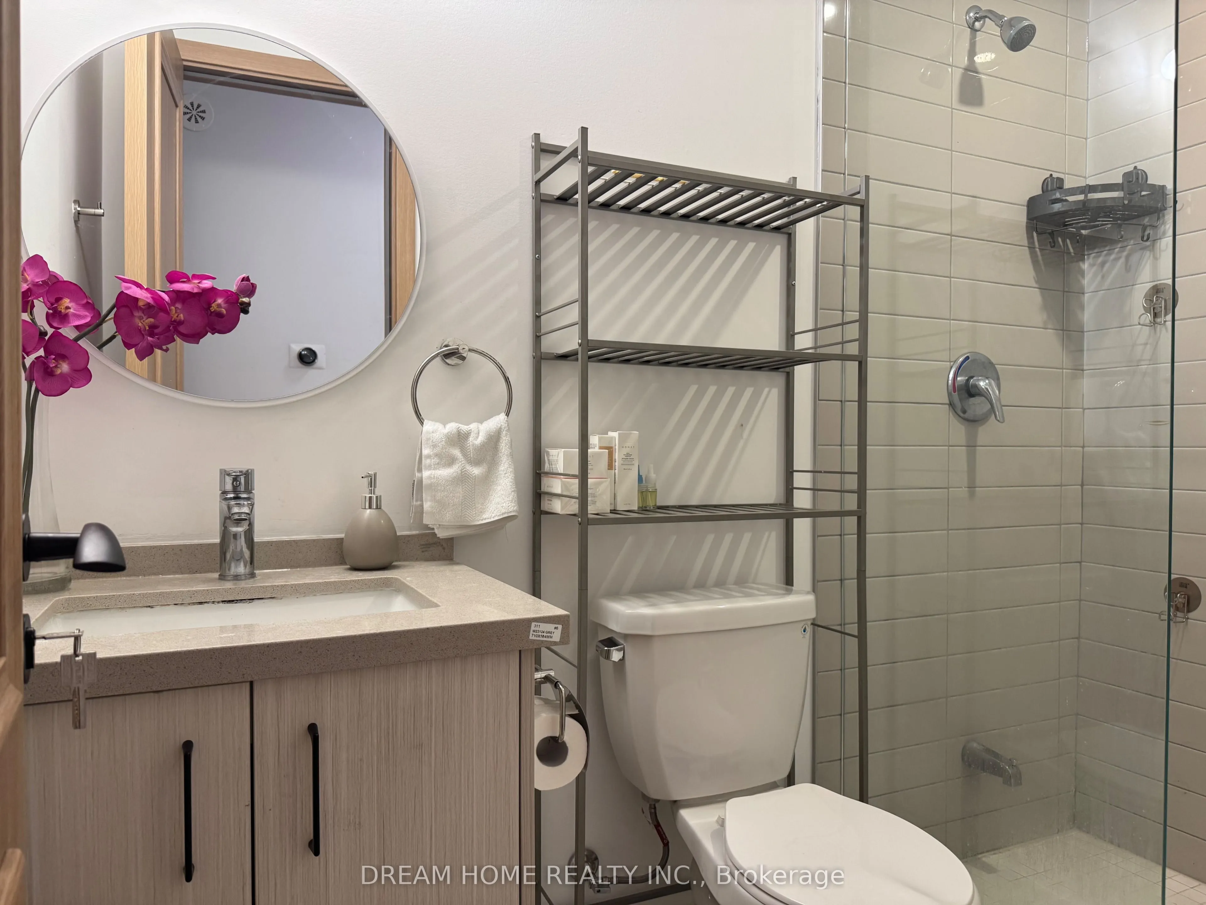 3425 Sheppard Avenue E, #205