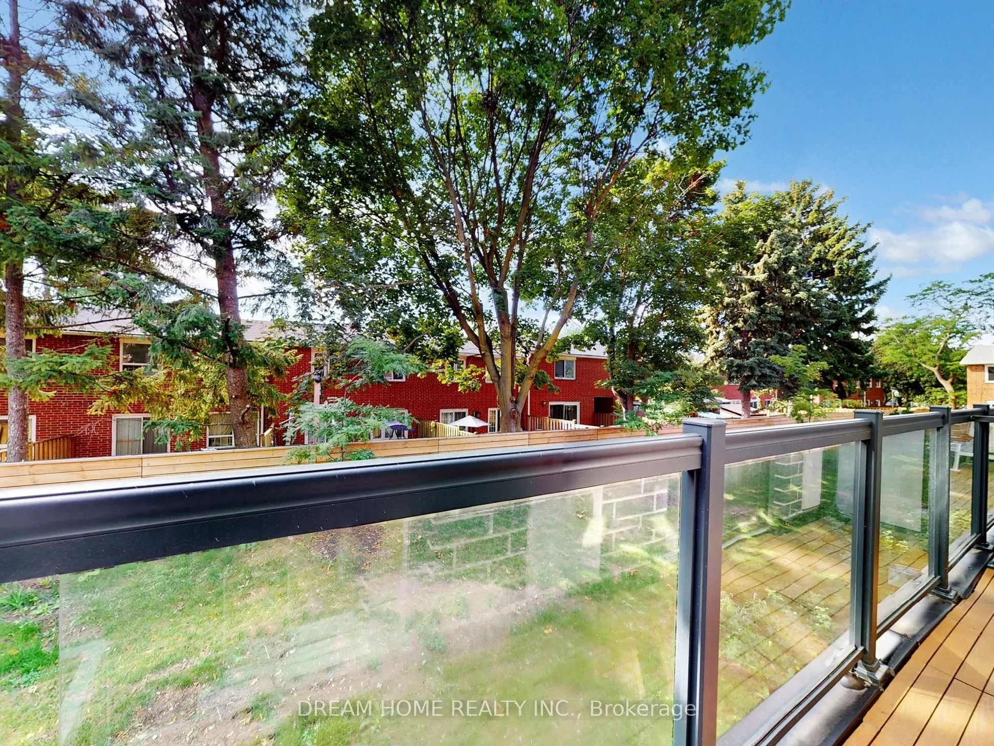 3425 Sheppard Avenue E, #205