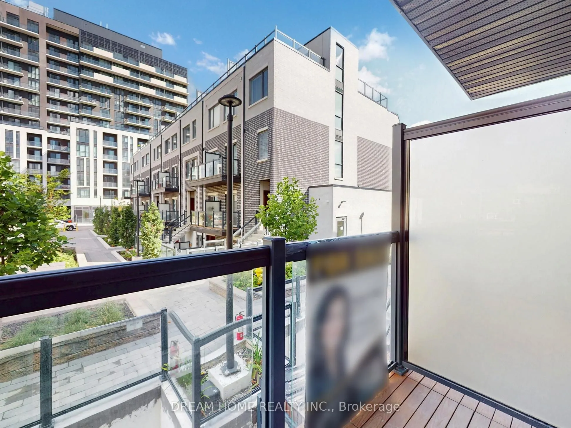3425 Sheppard Avenue E, #205