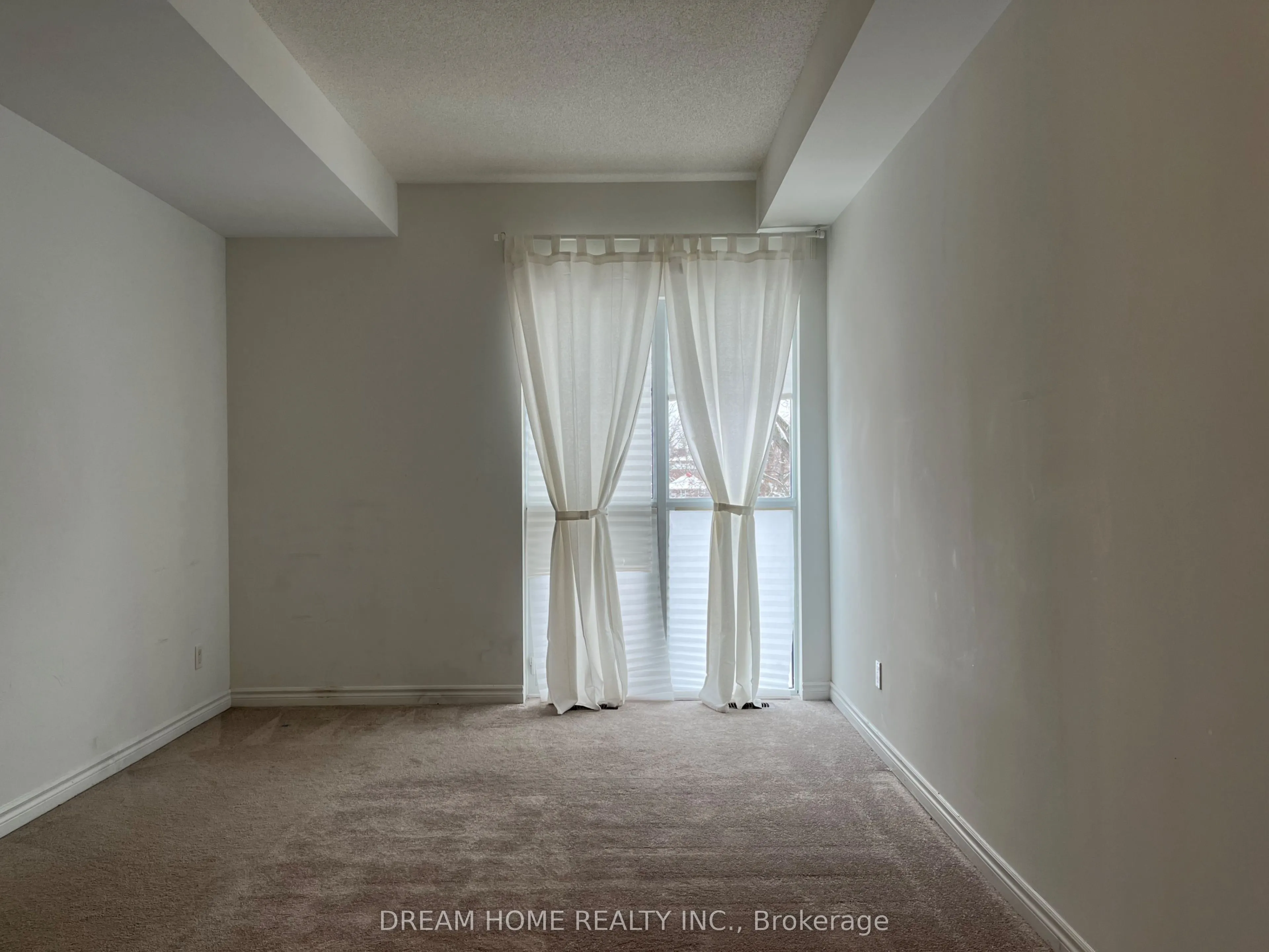 3 Falaise Road, #B1