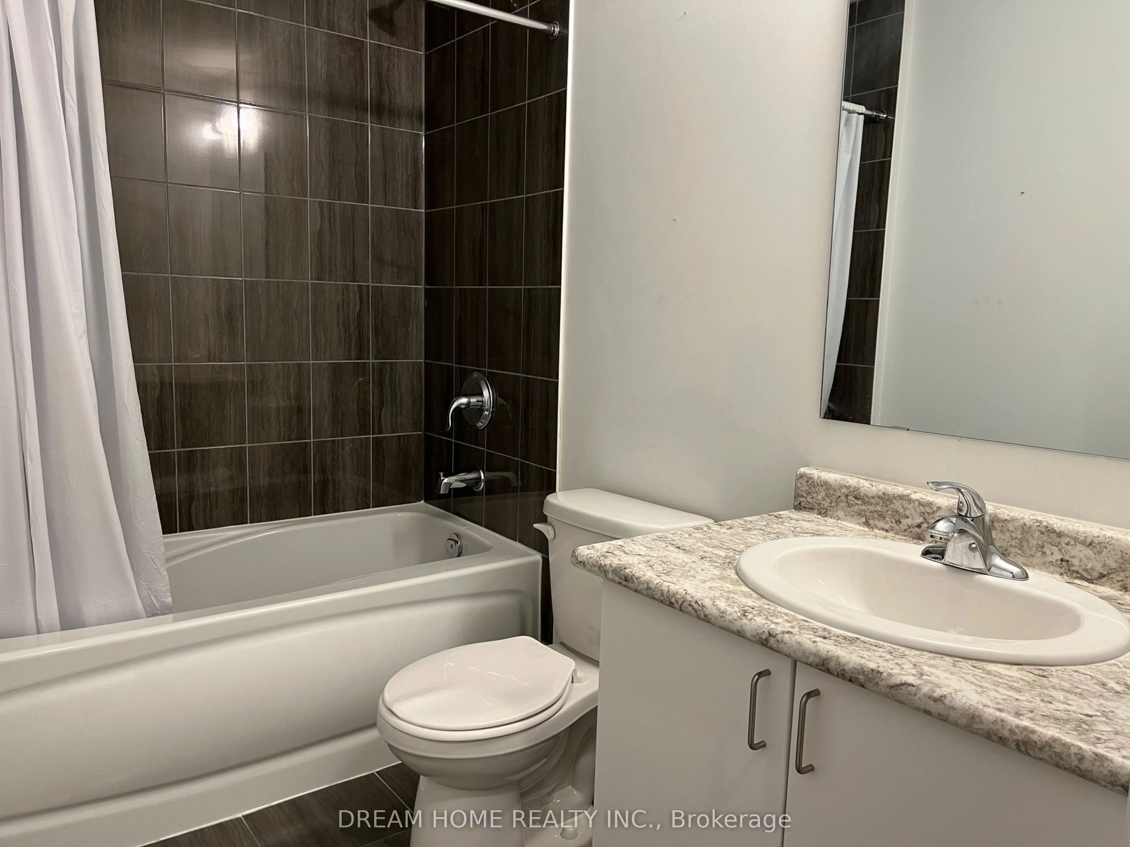 3 Falaise Road, #B1