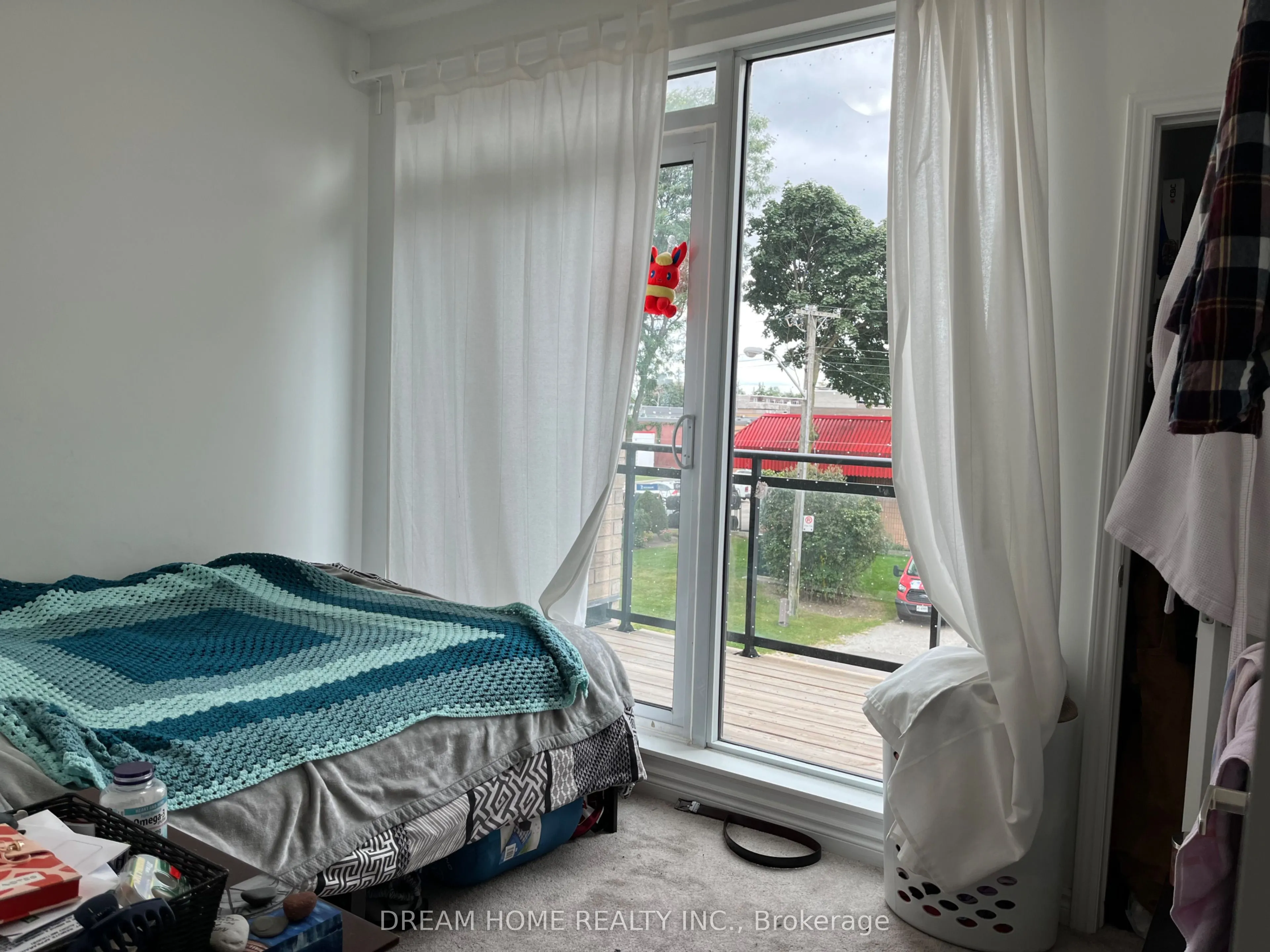3 Falaise Road, #B1