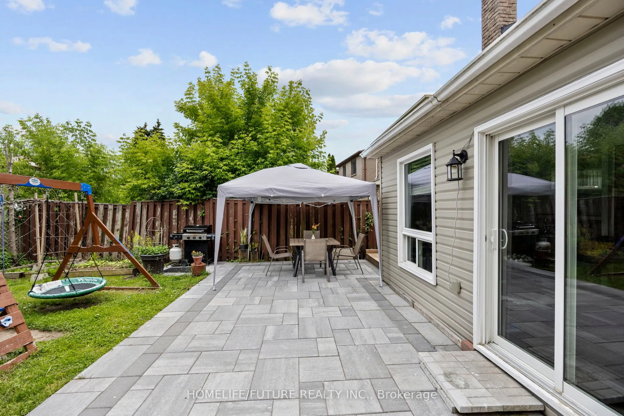 80 Chatfield Drive