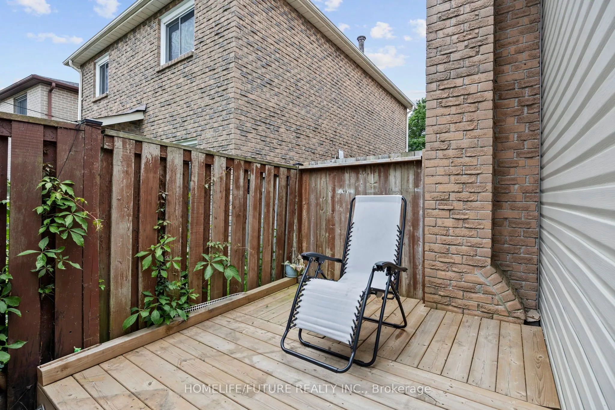 80 Chatfield Drive
