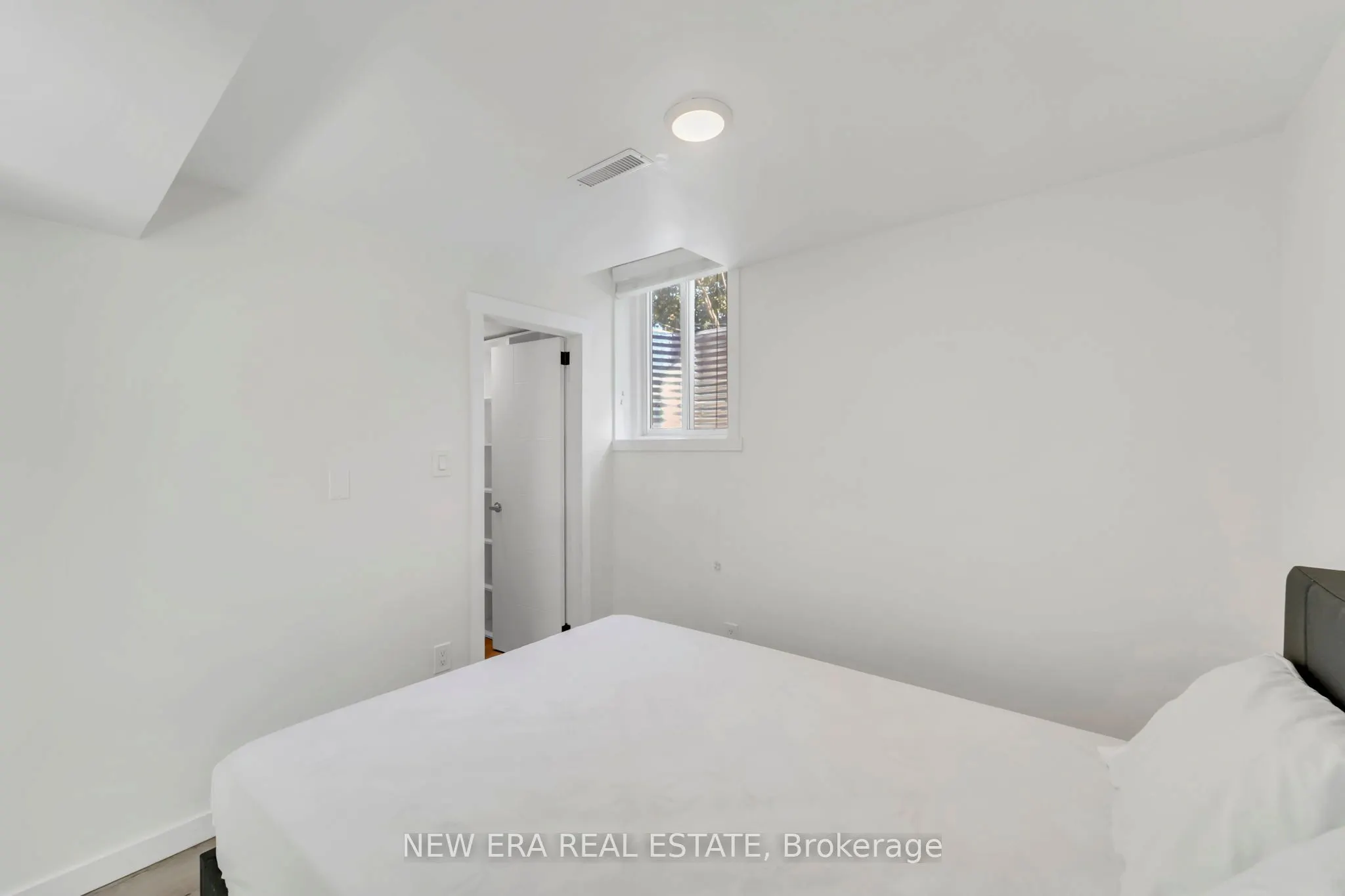 19 Glenabbey Drive