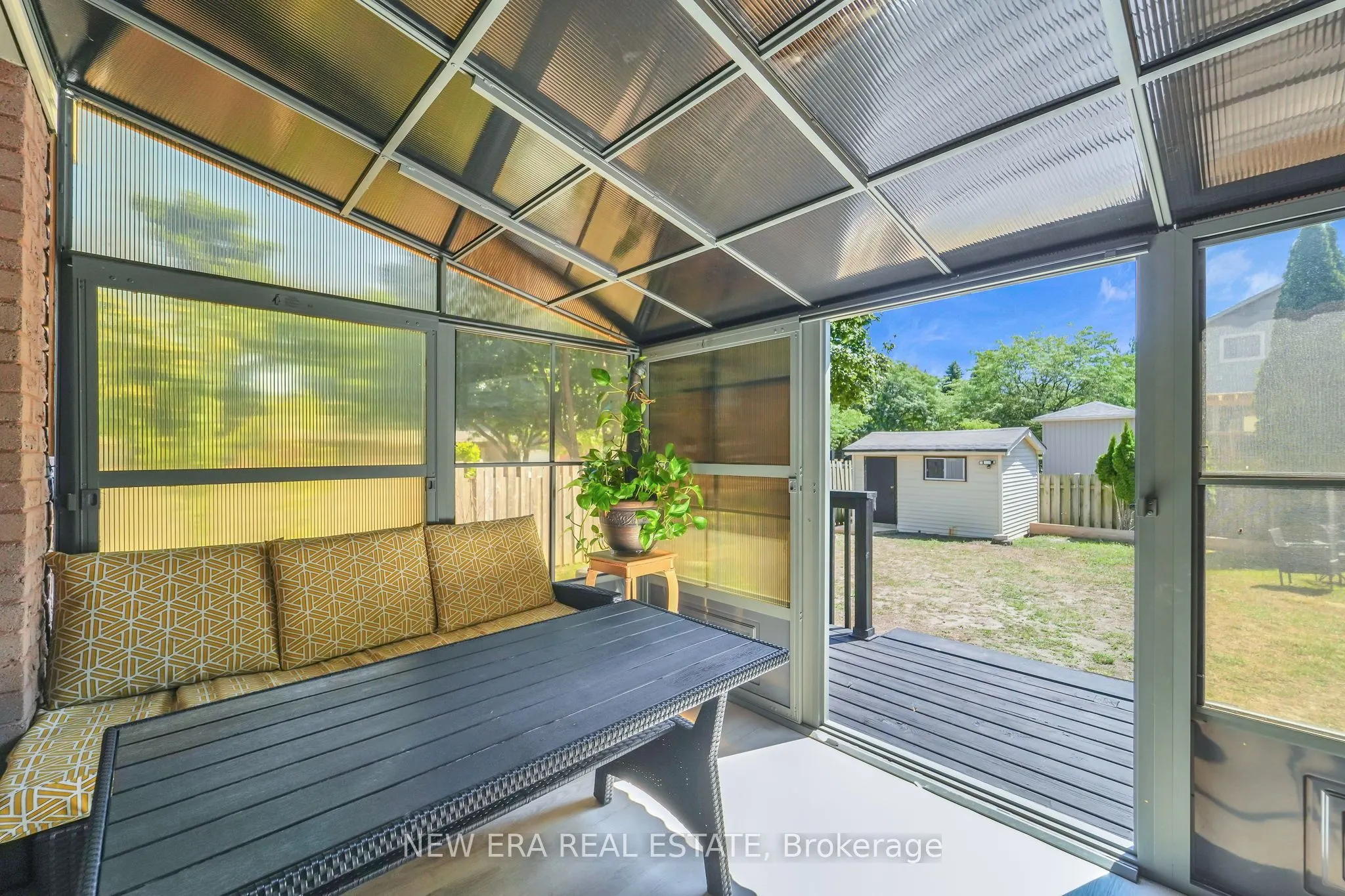 19 Glenabbey Drive