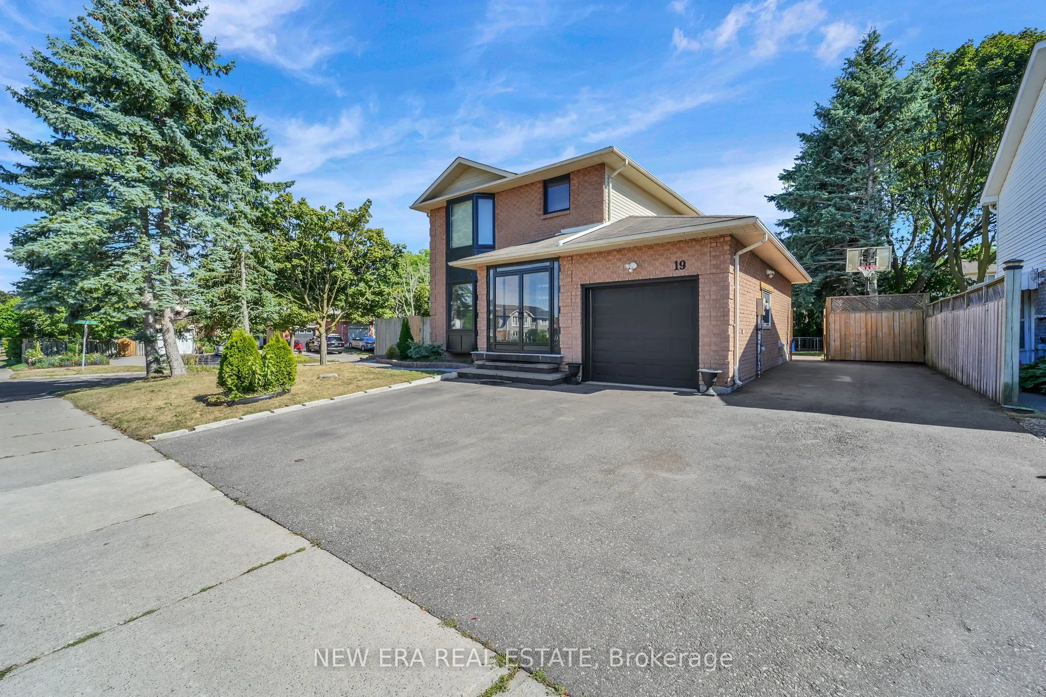 19 Glenabbey Drive