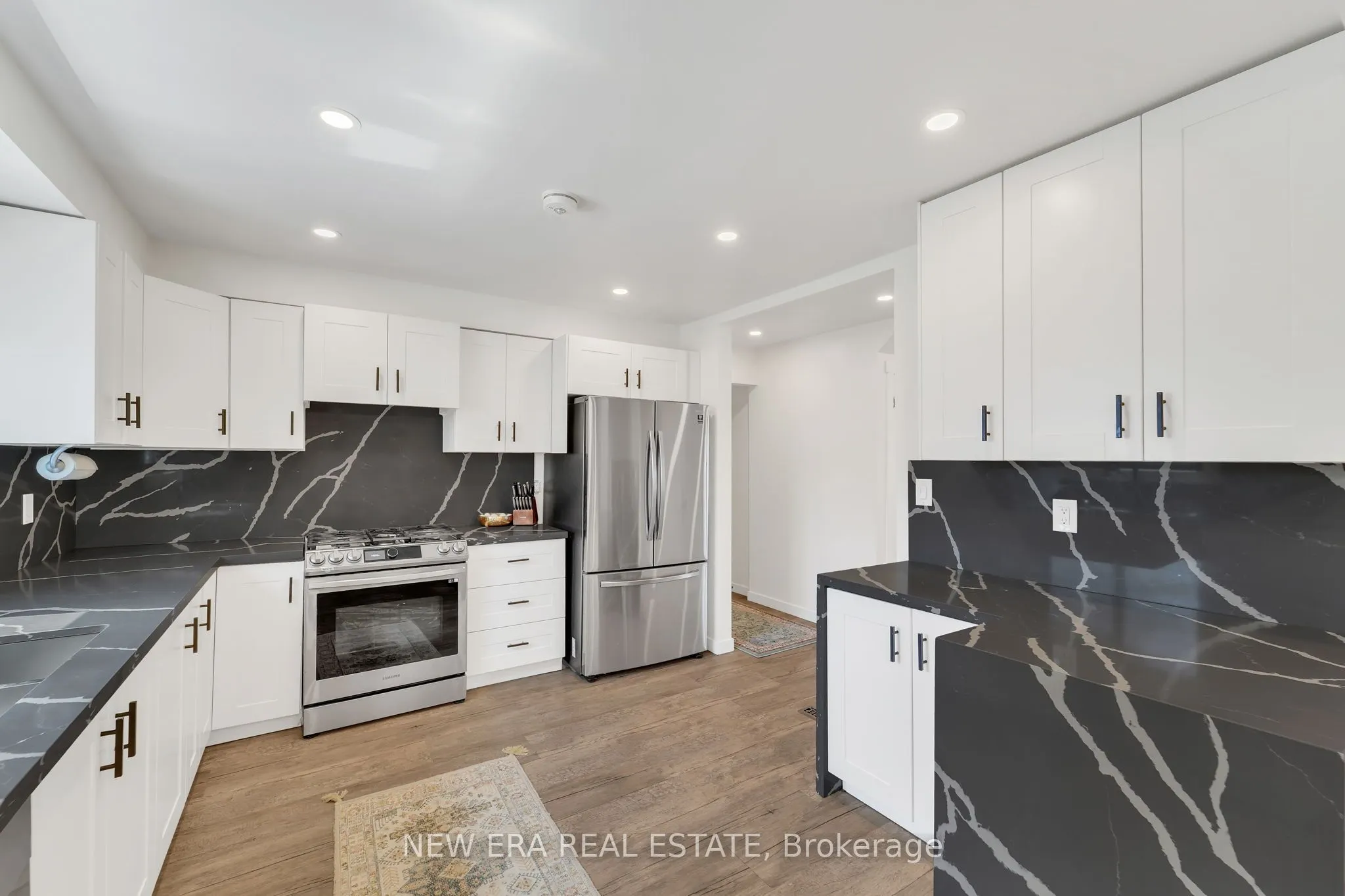 19 Glenabbey Drive