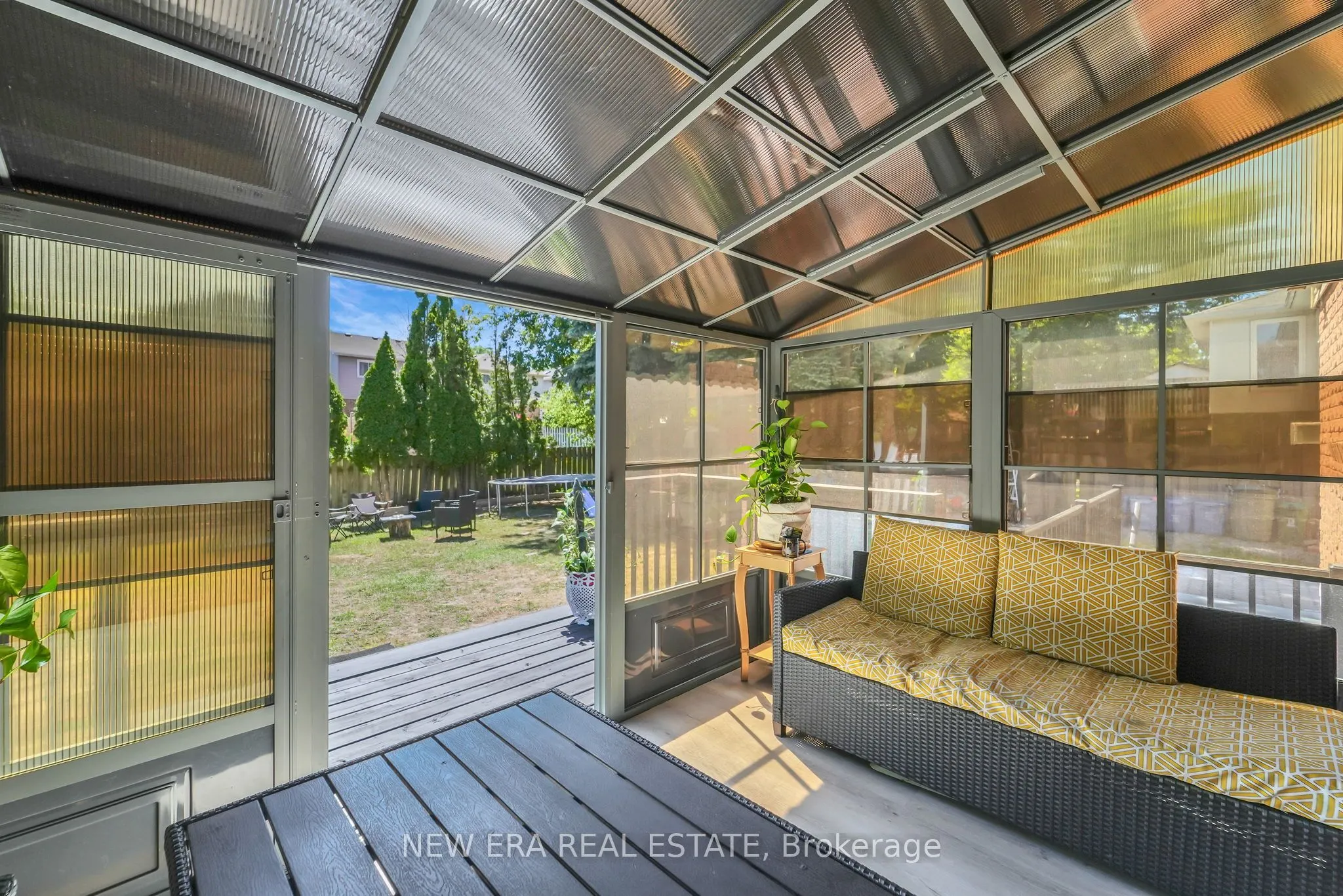 19 Glenabbey Drive