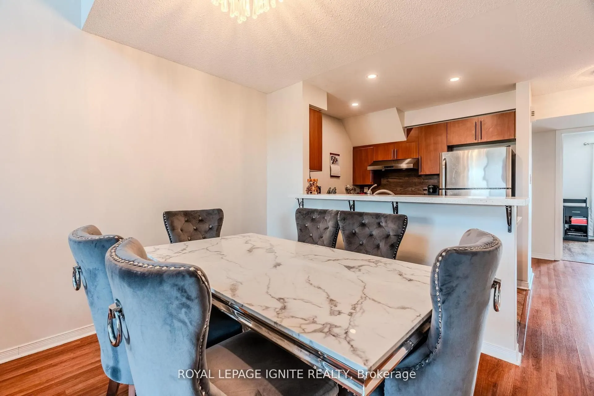 120 Petra Way, #3