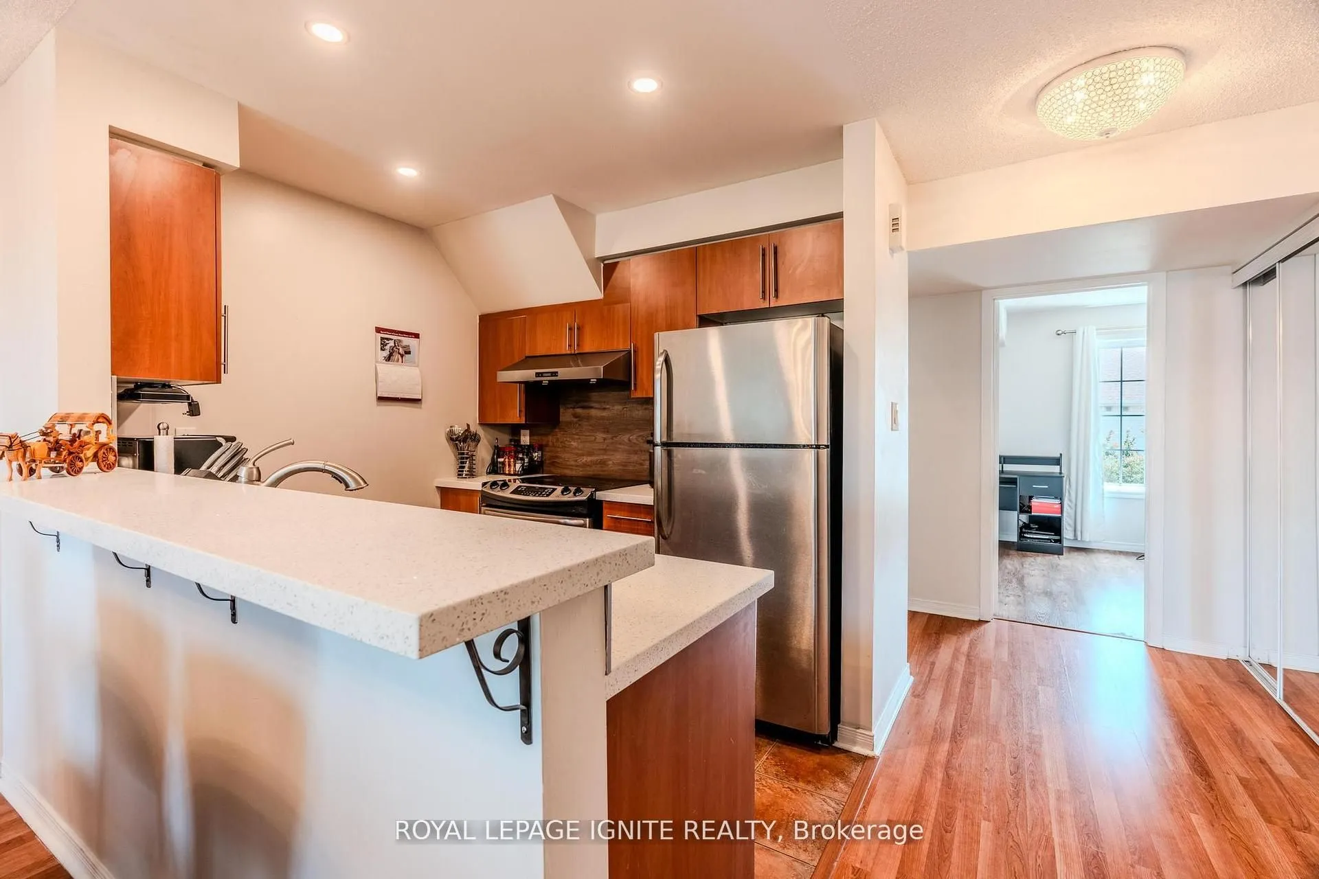 120 Petra Way, #3