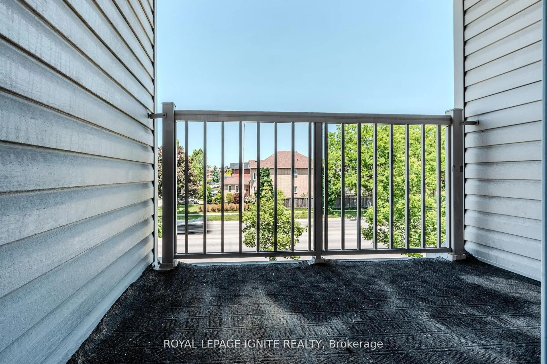 120 Petra Way, #3