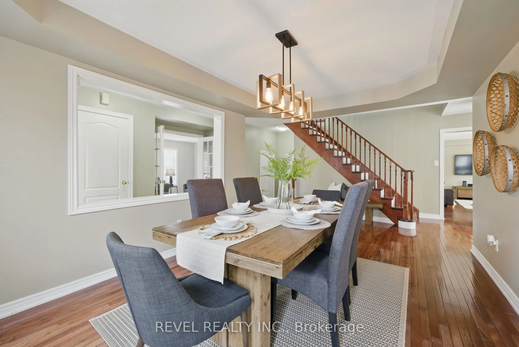 100 Ashbury Boulevard