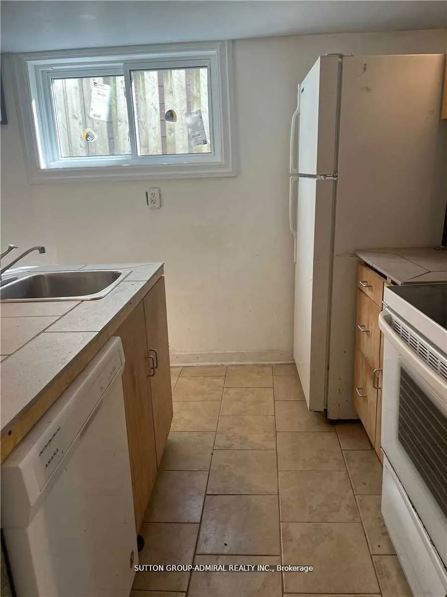 70 Carlaw Avenue, #Bsmt