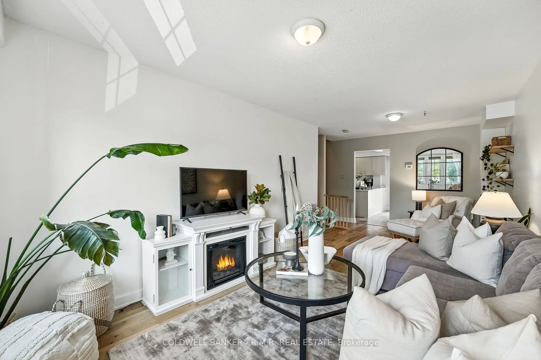1801 Nichol Avenue, #14