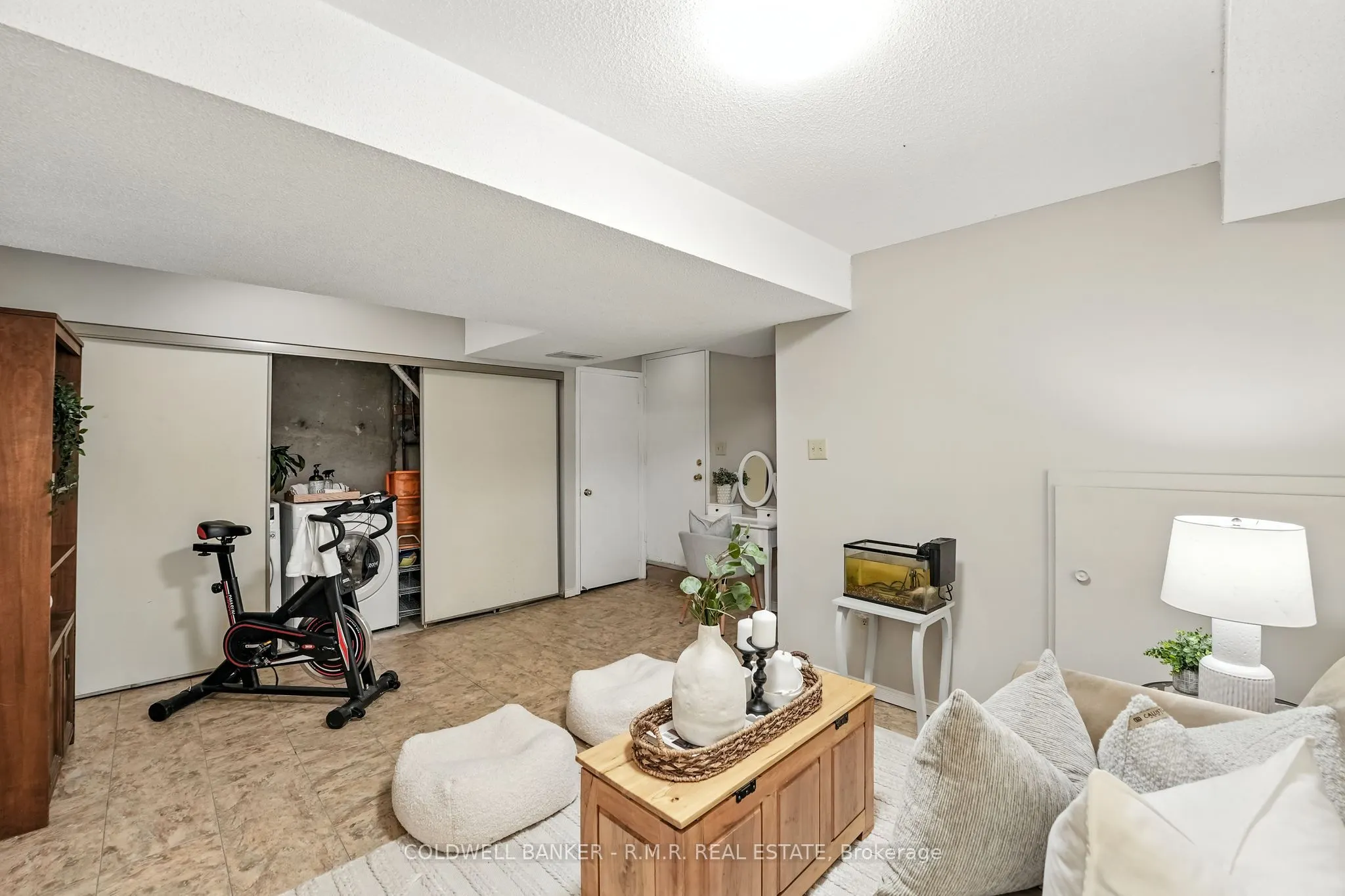 1801 Nichol Avenue, #14