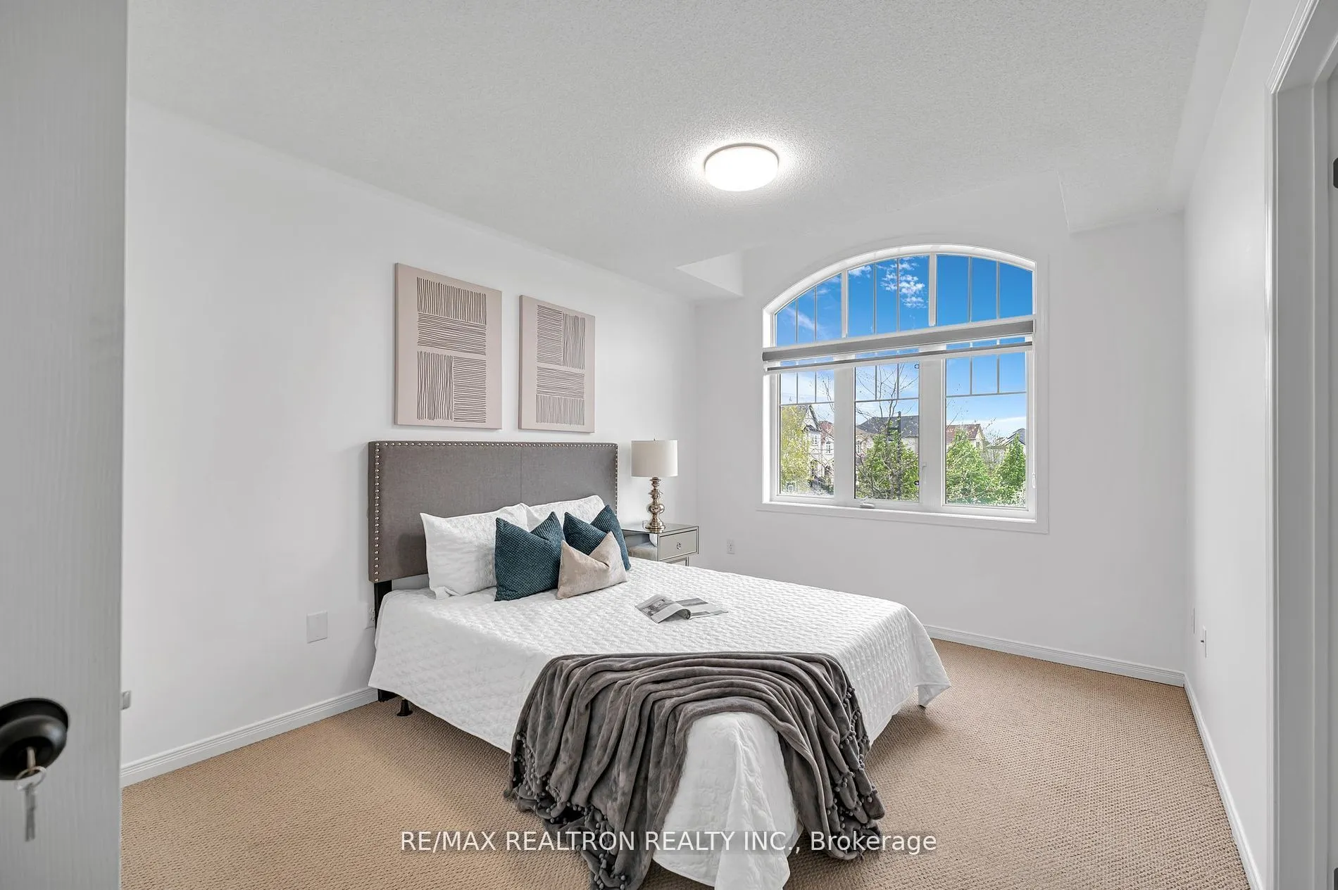 27 Alldread Crescent