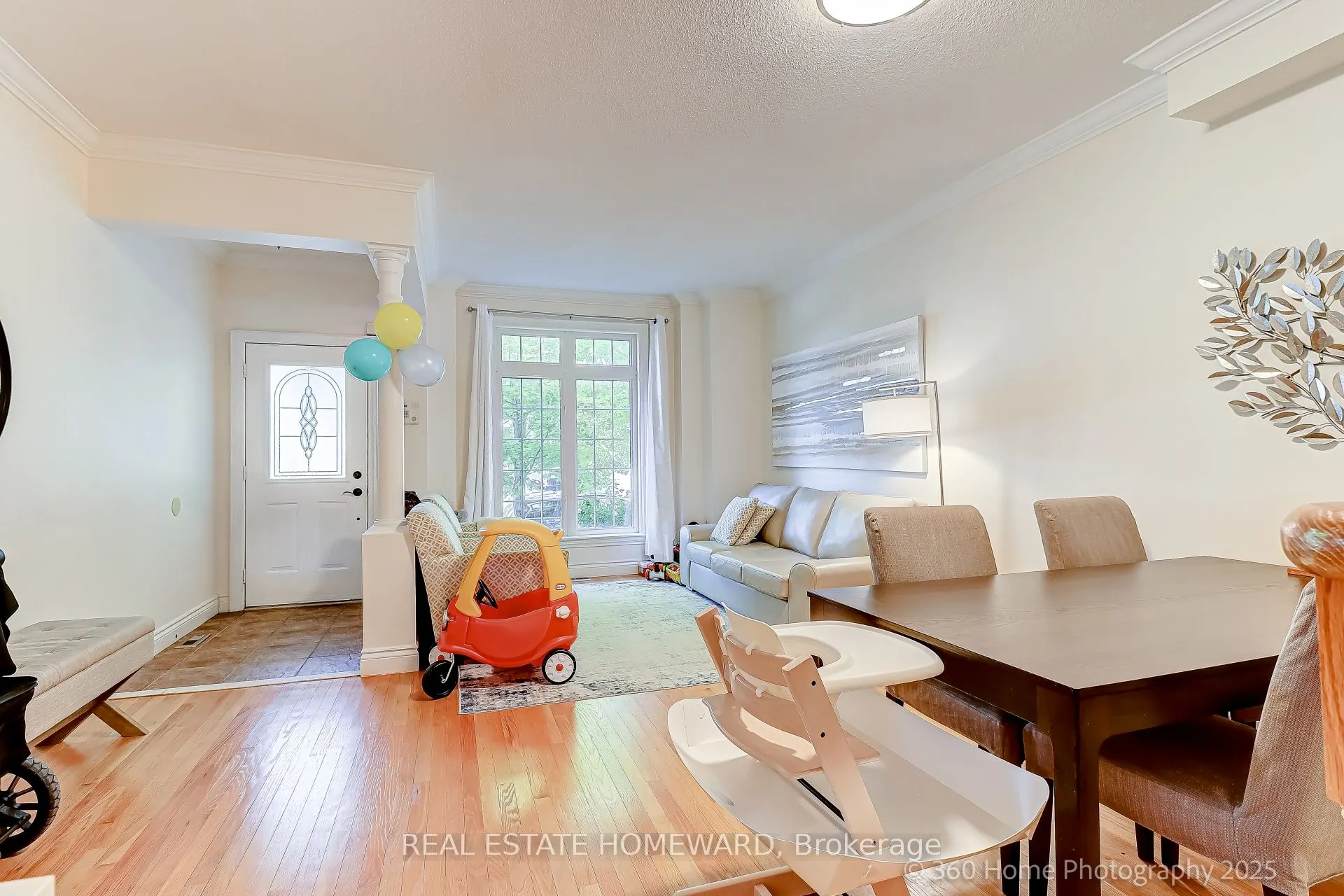 49 Ted Reeve Drive