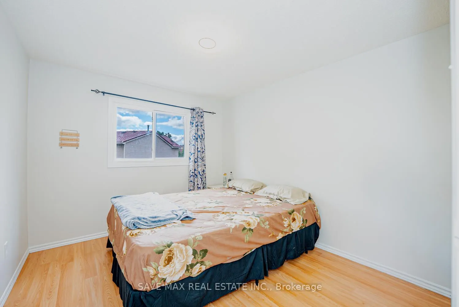 101 Alford Crescent